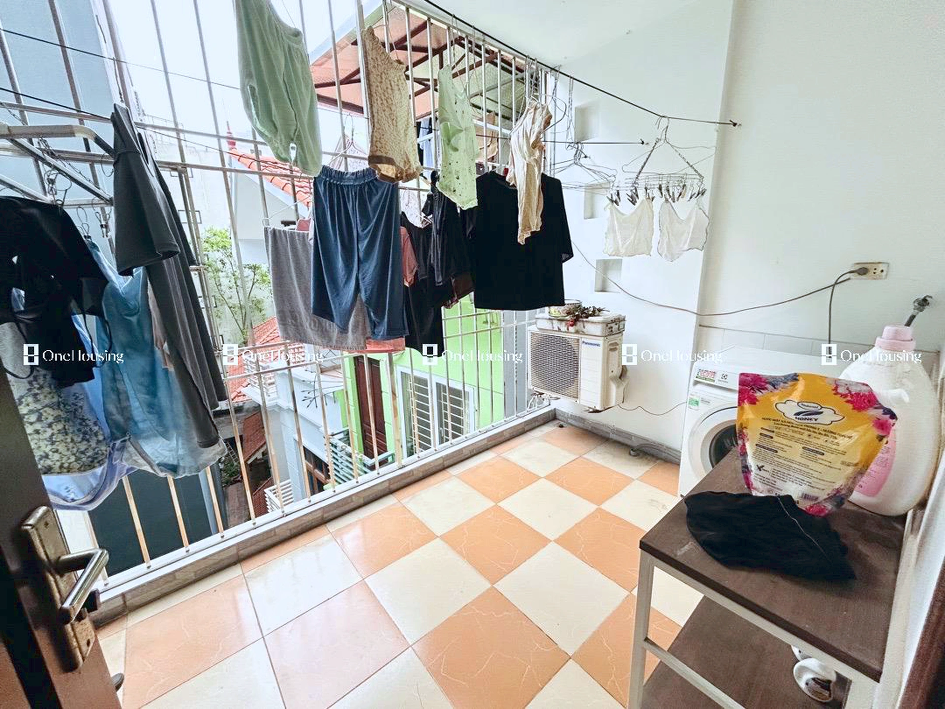 Nhà mặt ngõ cách Nguyễn Ngọc Vũ 100m, P. Trung Hòa, Q. Cầu Giấy, TP. Hà Nội