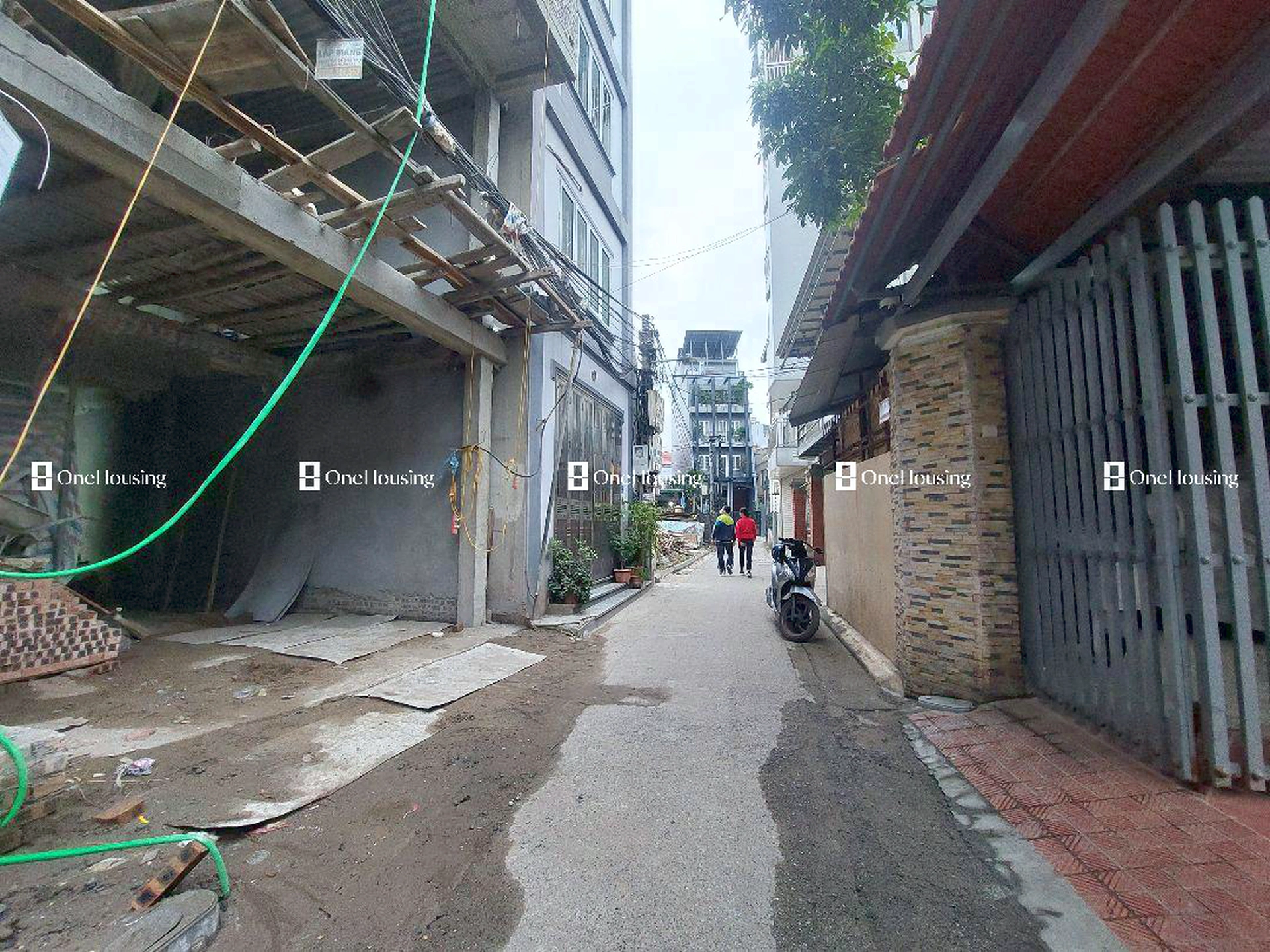 Nhà mặt ngõ cách Vũ Đình Tụng 189m, P. Thạch Bàn, Q. Long Biên, TP. Hà Nội