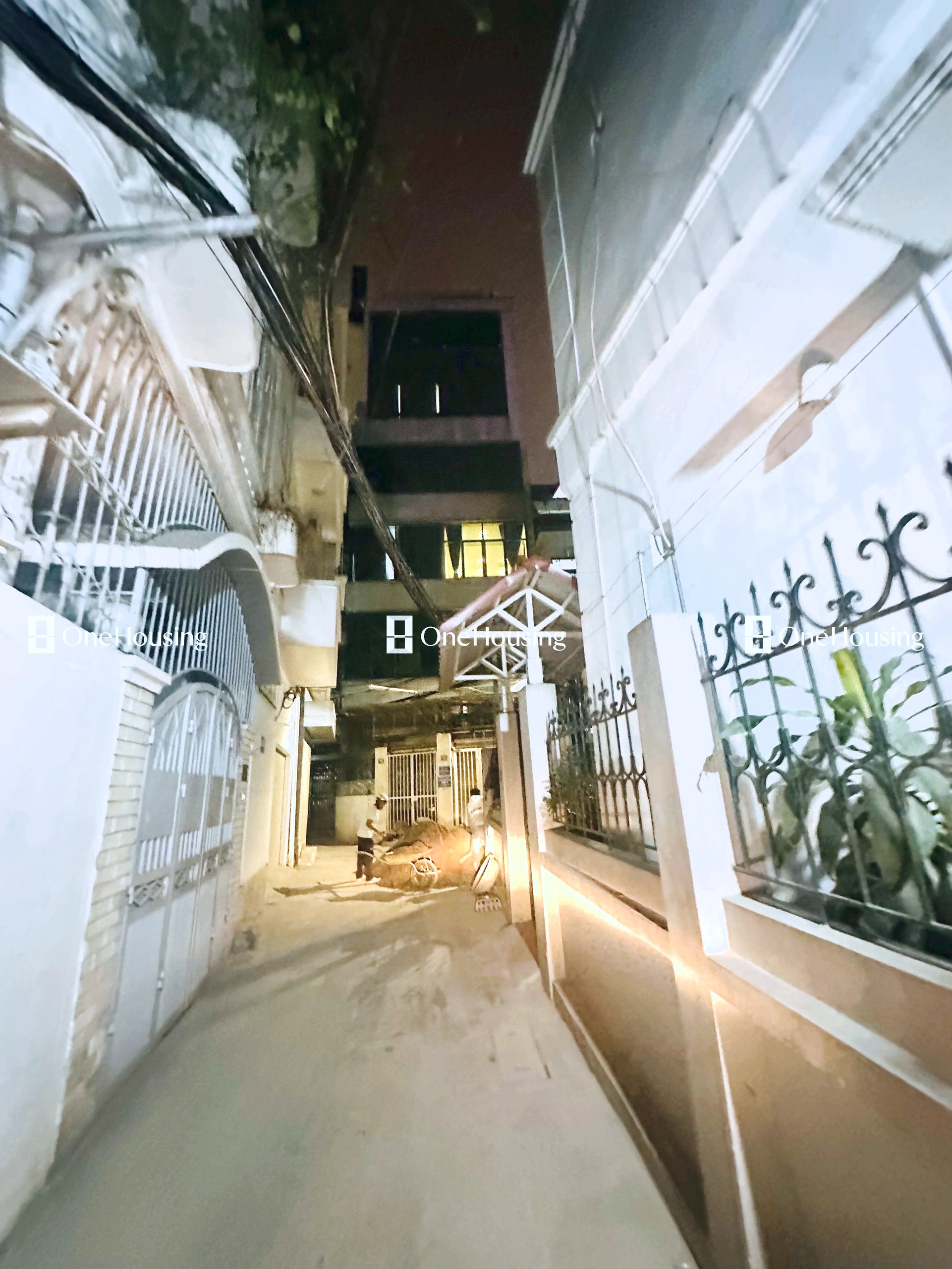 Nhà mặt ngõ cách Cầu Giấy 40m, P. Quan Hoa, Q. Cầu Giấy, TP. Hà Nội