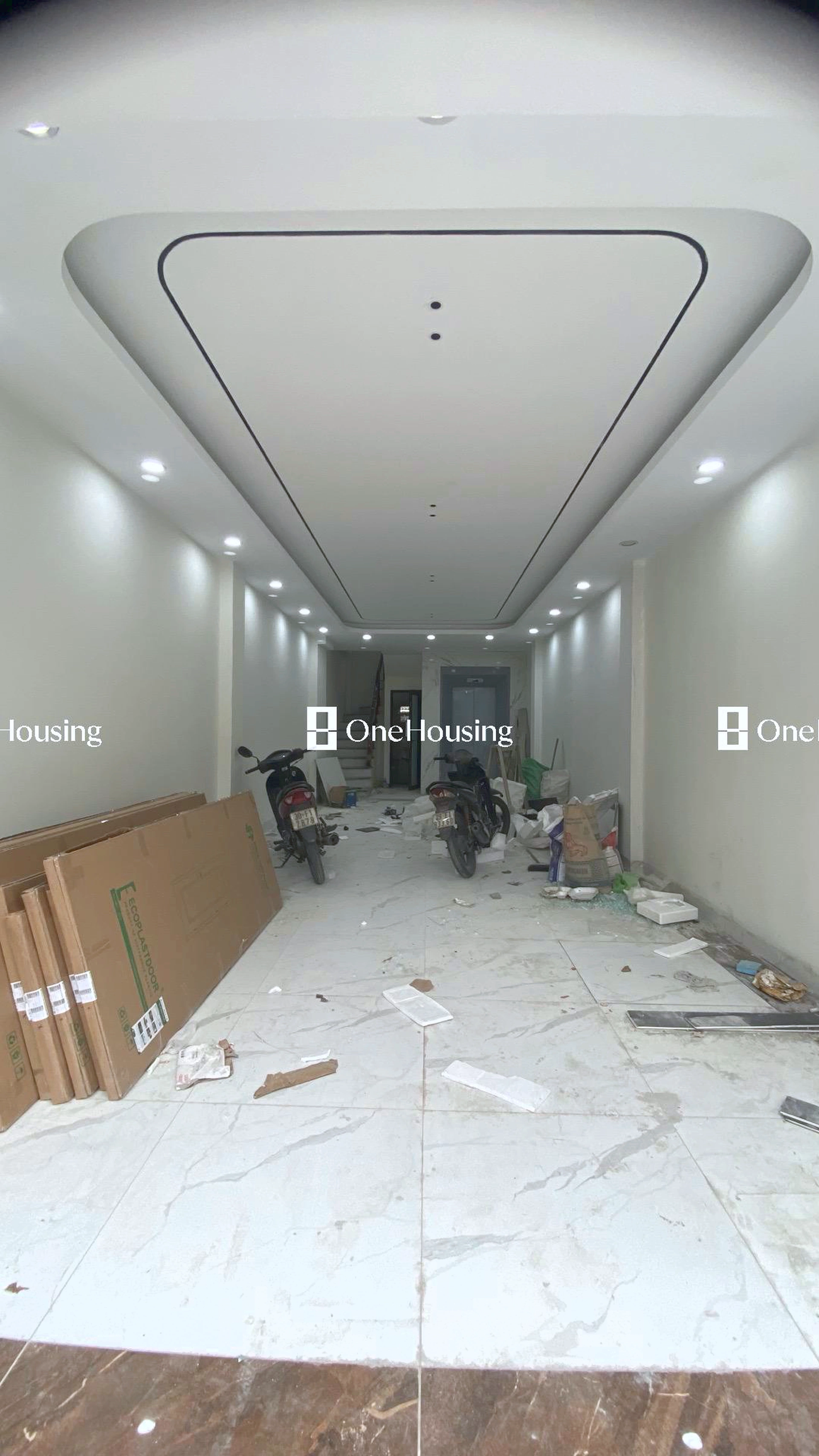 Nhà mặt ngõ cách Phố Trạm 100m, P. Long Biên, Q. Long Biên, TP. Hà Nội