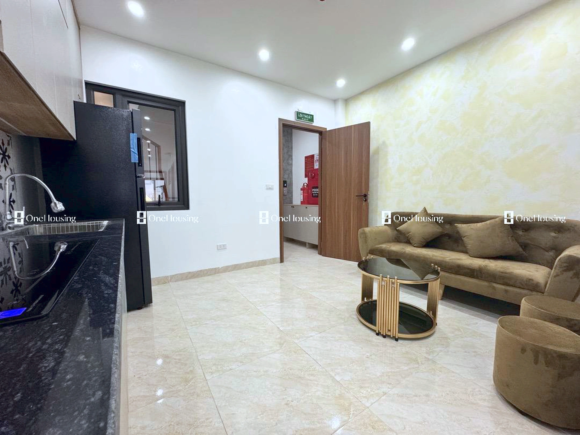 Nhà mặt ngõ cách Nguyễn Văn Cừ 50m, P. Bồ Đề, Q. Long Biên, TP. Hà Nội