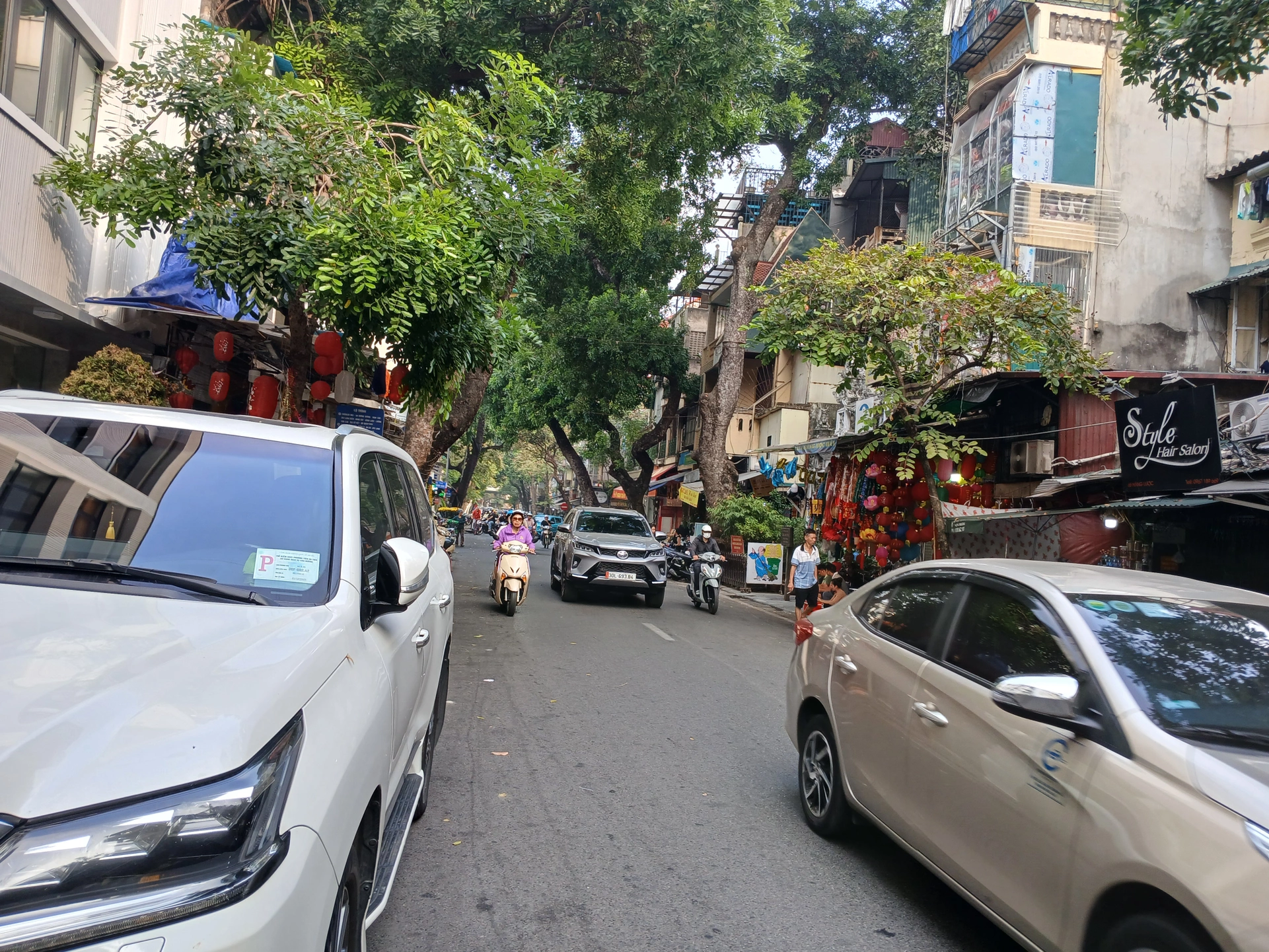 Nhà mặt phố Hàng Lược, P. Hàng Mã, Q. Hoàn Kiếm, TP. Hà Nội