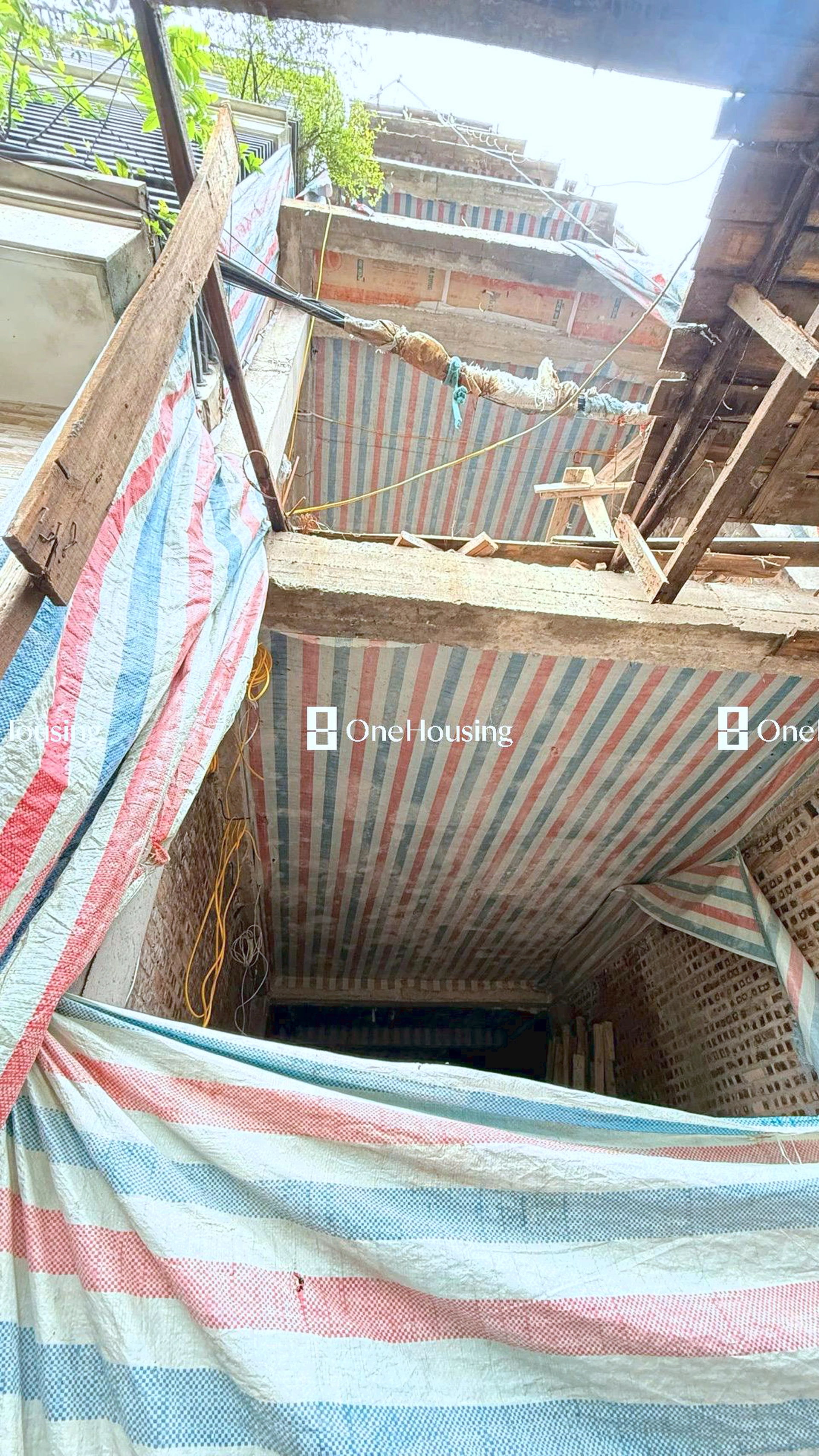 Nhà mặt ngõ cách Ngọc Thụy (mặt đê và đường gom chân đê) 100m, P. Bồ Đề, Q. Long Biên, TP. Hà Nội