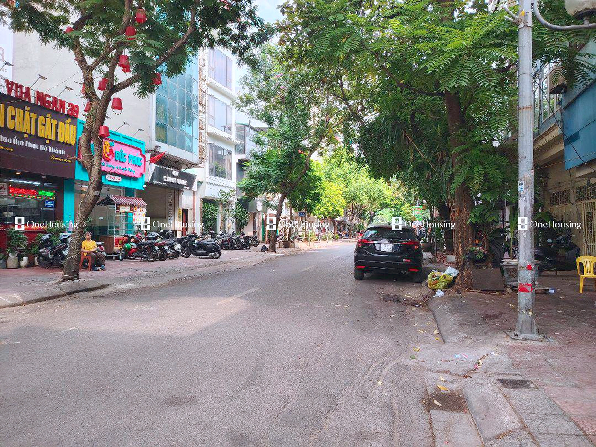 Nhà mặt phố Ngọc Lâm, P. Ngọc Lâm, Q. Long Biên, TP. Hà Nội