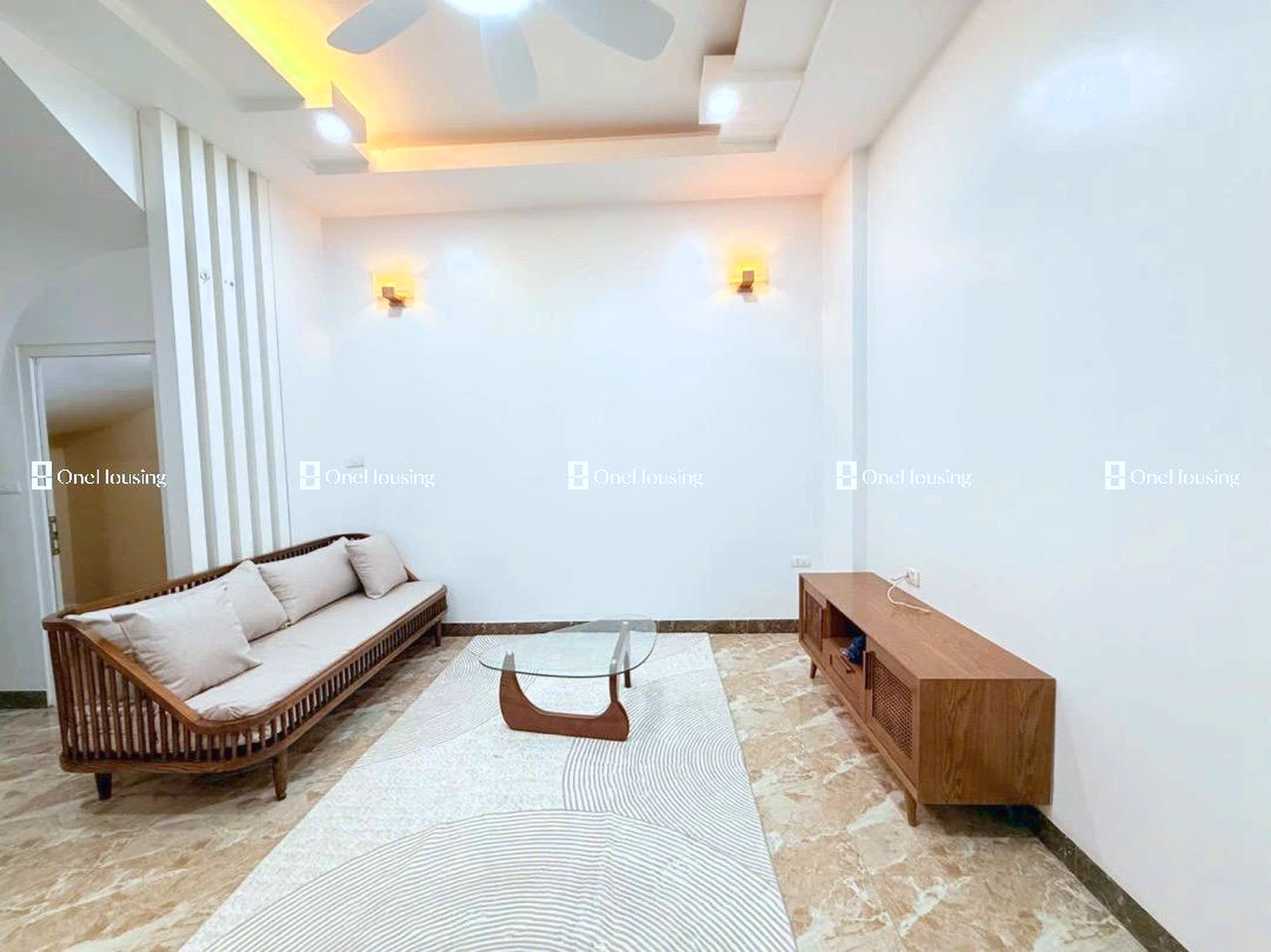Nhà mặt ngõ cách Trần Duy Hưng 50m, P. Trung Hòa, Q. Cầu Giấy, TP. Hà Nội