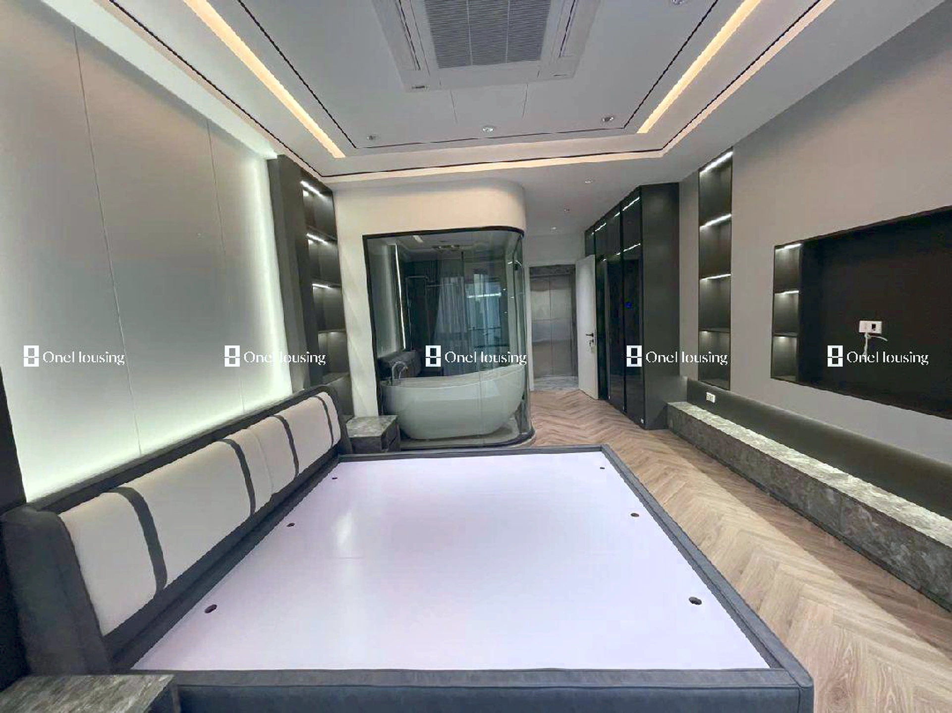 Nhà mặt ngõ cách Nguyễn Văn Cừ 20m, P. Ngọc Lâm, Q. Long Biên, TP. Hà Nội