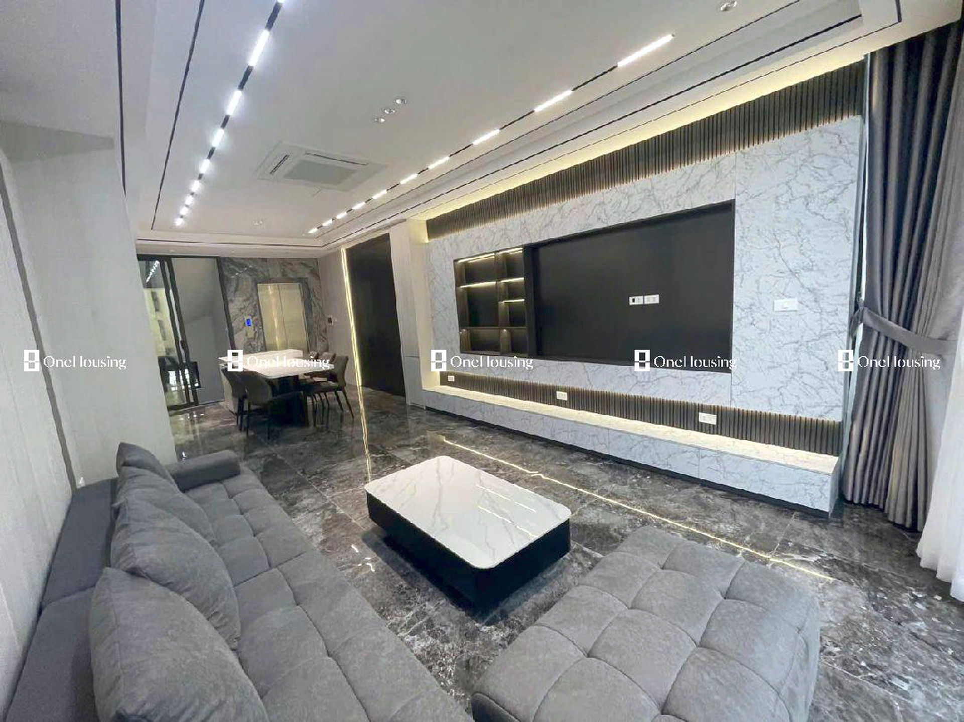 Nhà mặt ngõ cách Nguyễn Văn Cừ 20m, P. Ngọc Lâm, Q. Long Biên, TP. Hà Nội