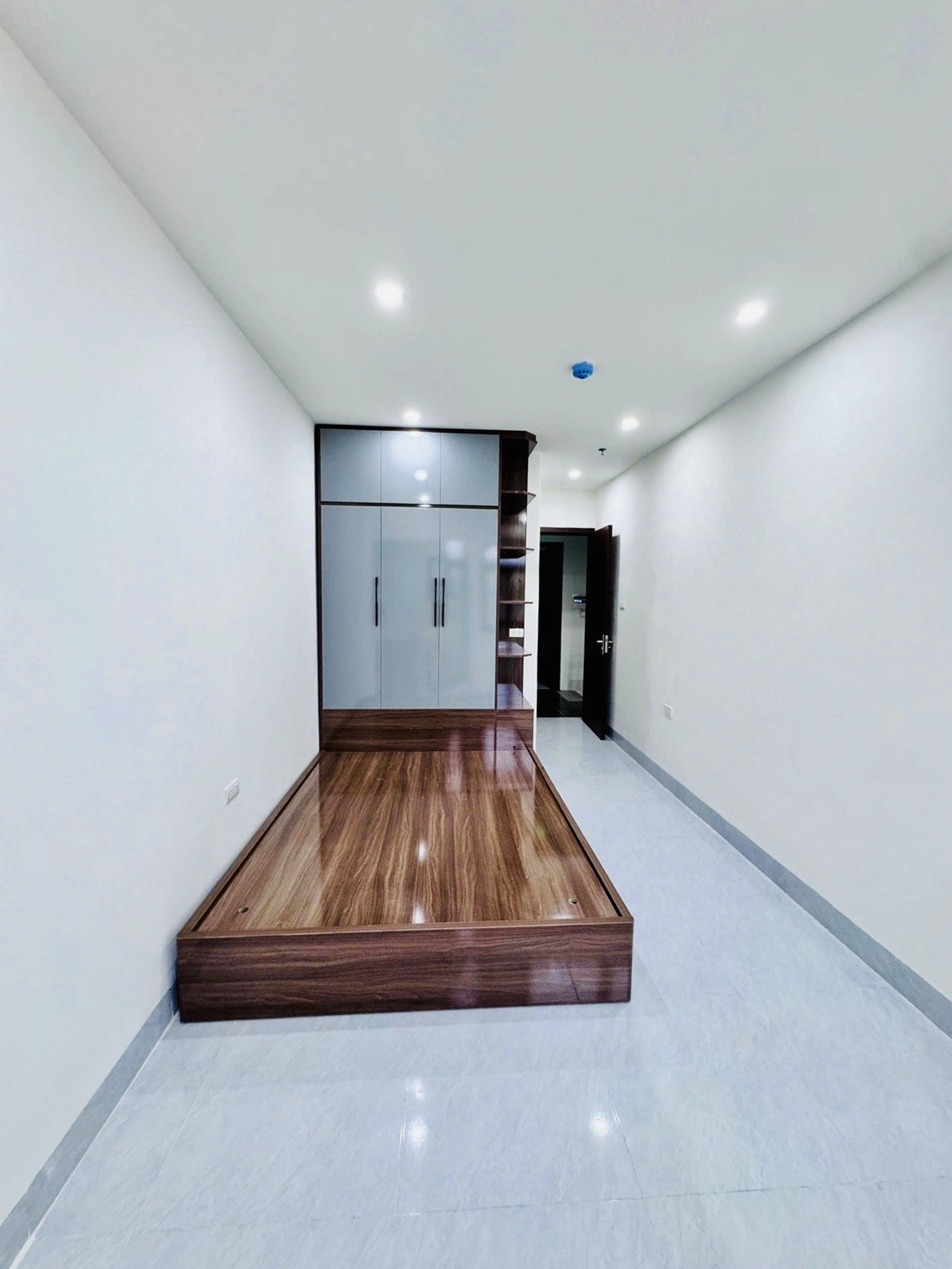Nhà mặt ngõ cách Văn Hội 50m, P. Đức Thắng, Q. Bắc Từ Liêm, TP. Hà Nội