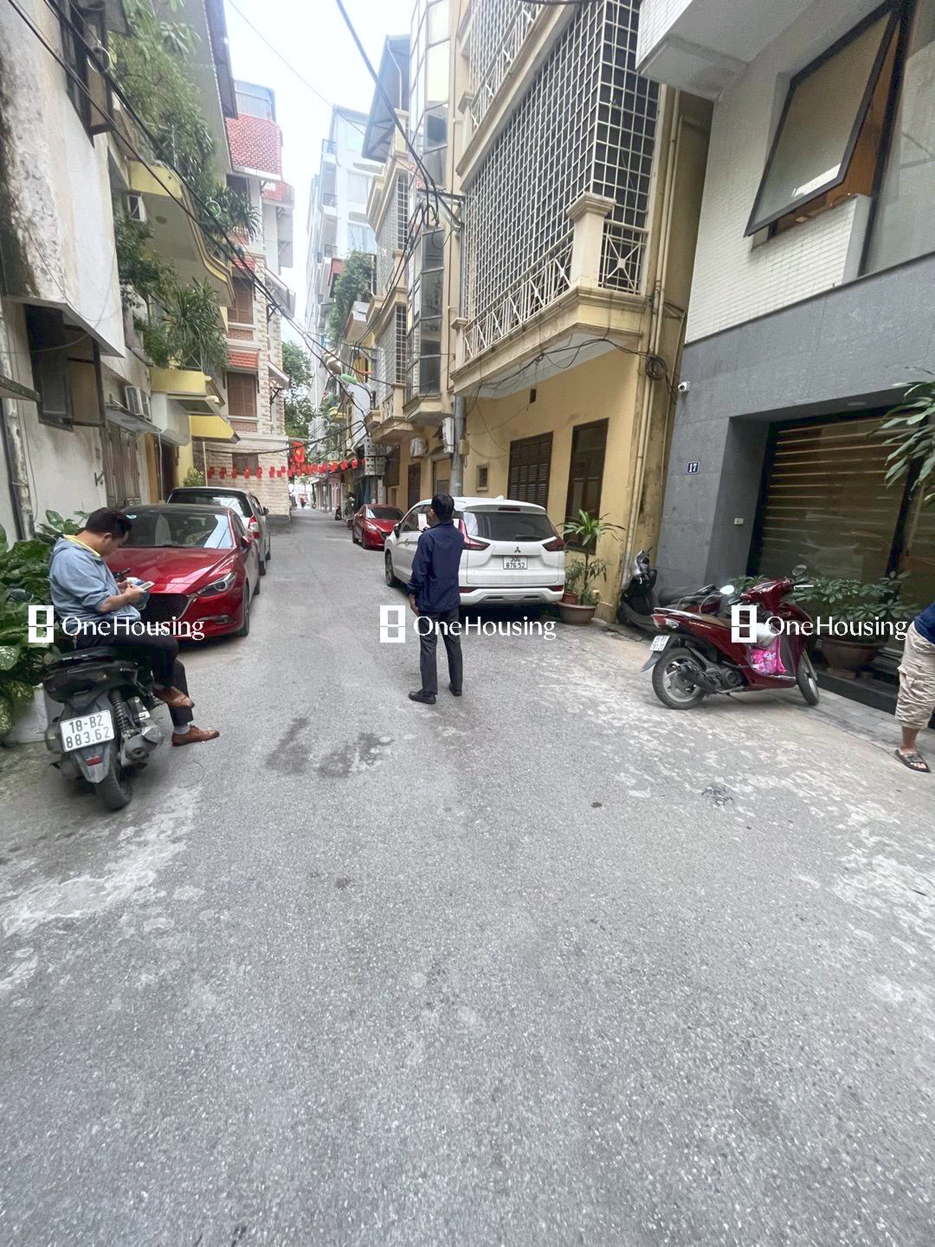 Nhà mặt ngõ cách Hoàng Quốc Việt 20m, P. Nghĩa Đô, Q. Cầu Giấy, TP. Hà Nội