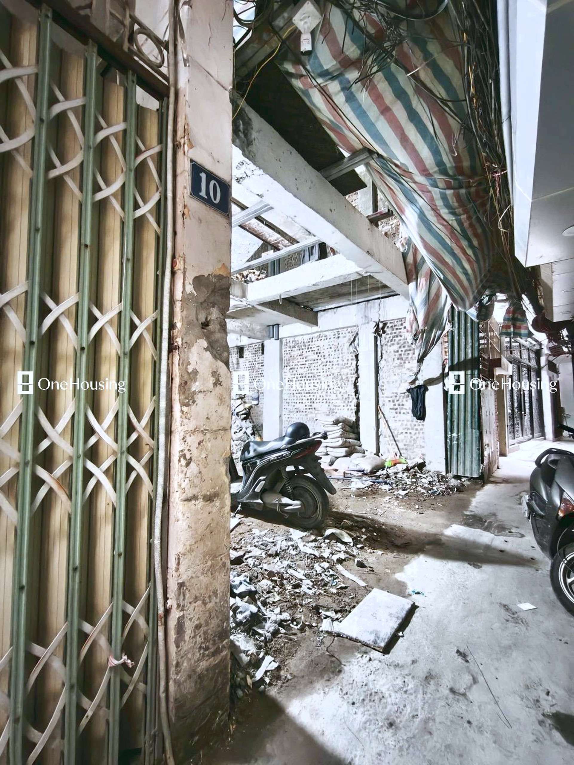 Nhà mặt ngõ cách La Thành 70m, P. Ô Chợ Dừa, Q. Đống Đa, TP. Hà Nội