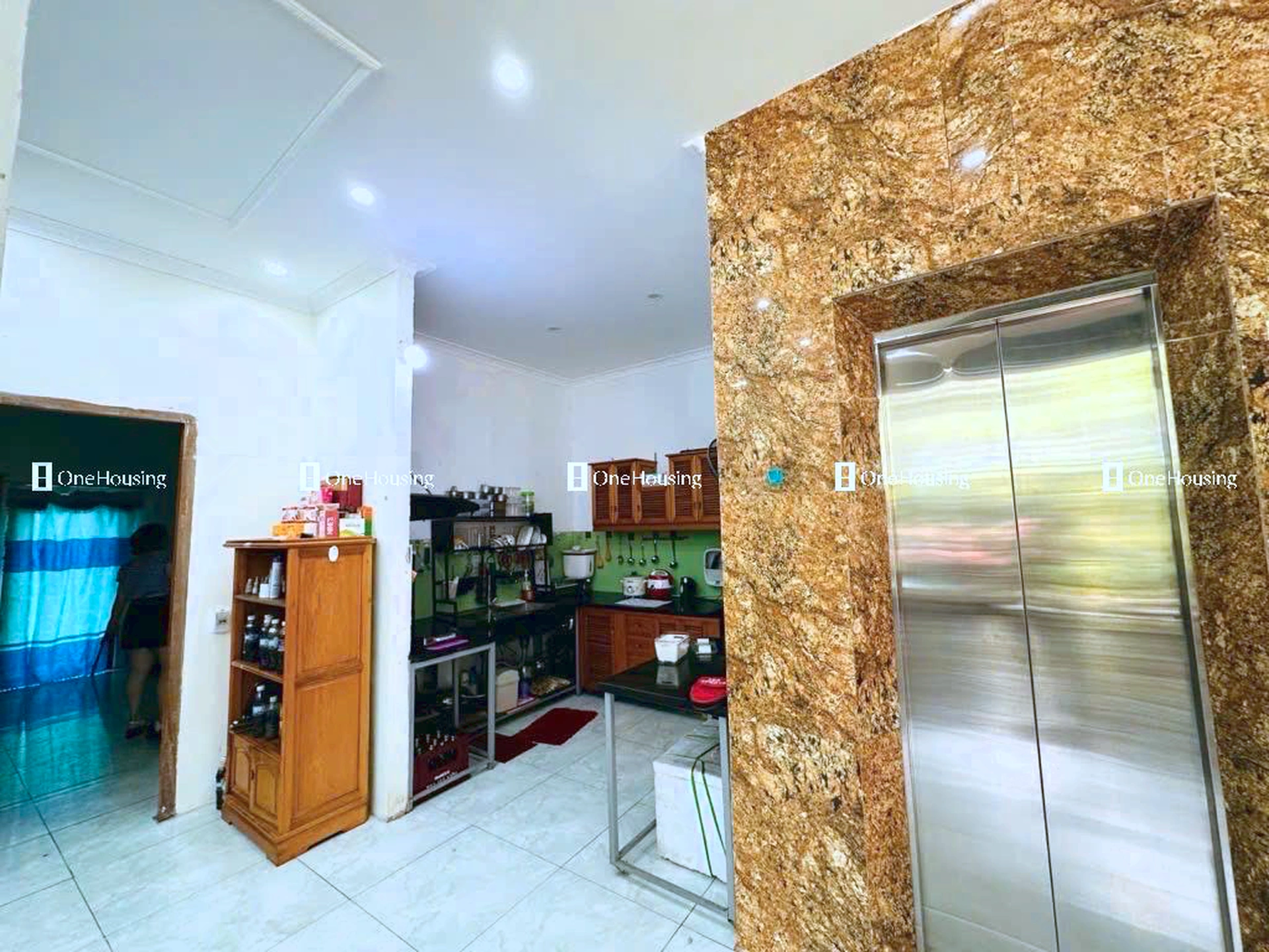 Nhà mặt ngõ cách Phạm Ngọc Thạch 80m, P. Kim Liên, Q. Đống Đa, TP. Hà Nội