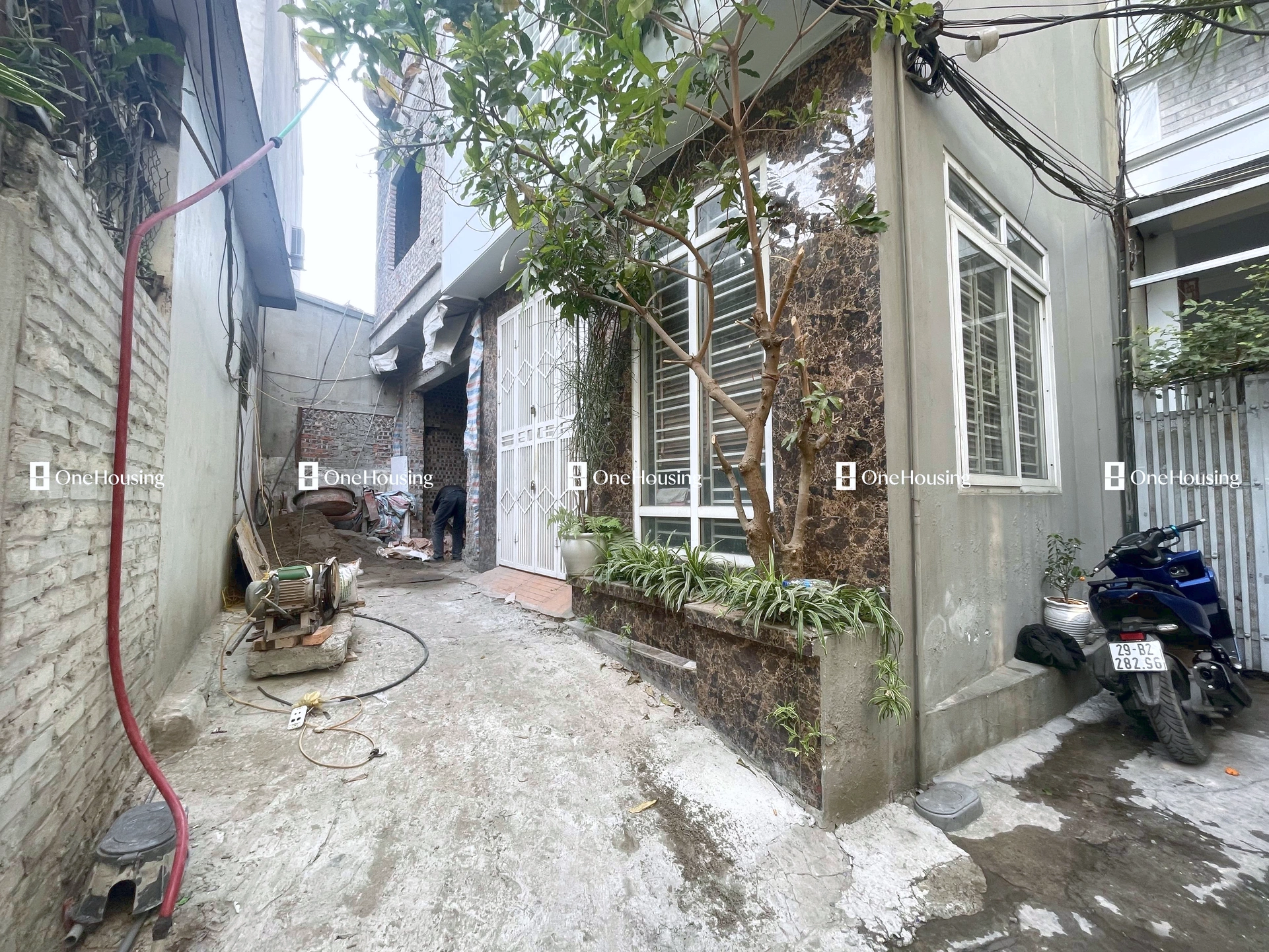 Nhà mặt ngõ cách Ngọc Thụy (mặt đê và đường gom chân đê) 240m, P. Ngọc Thụy, Q. Long Biên, TP. Hà Nội