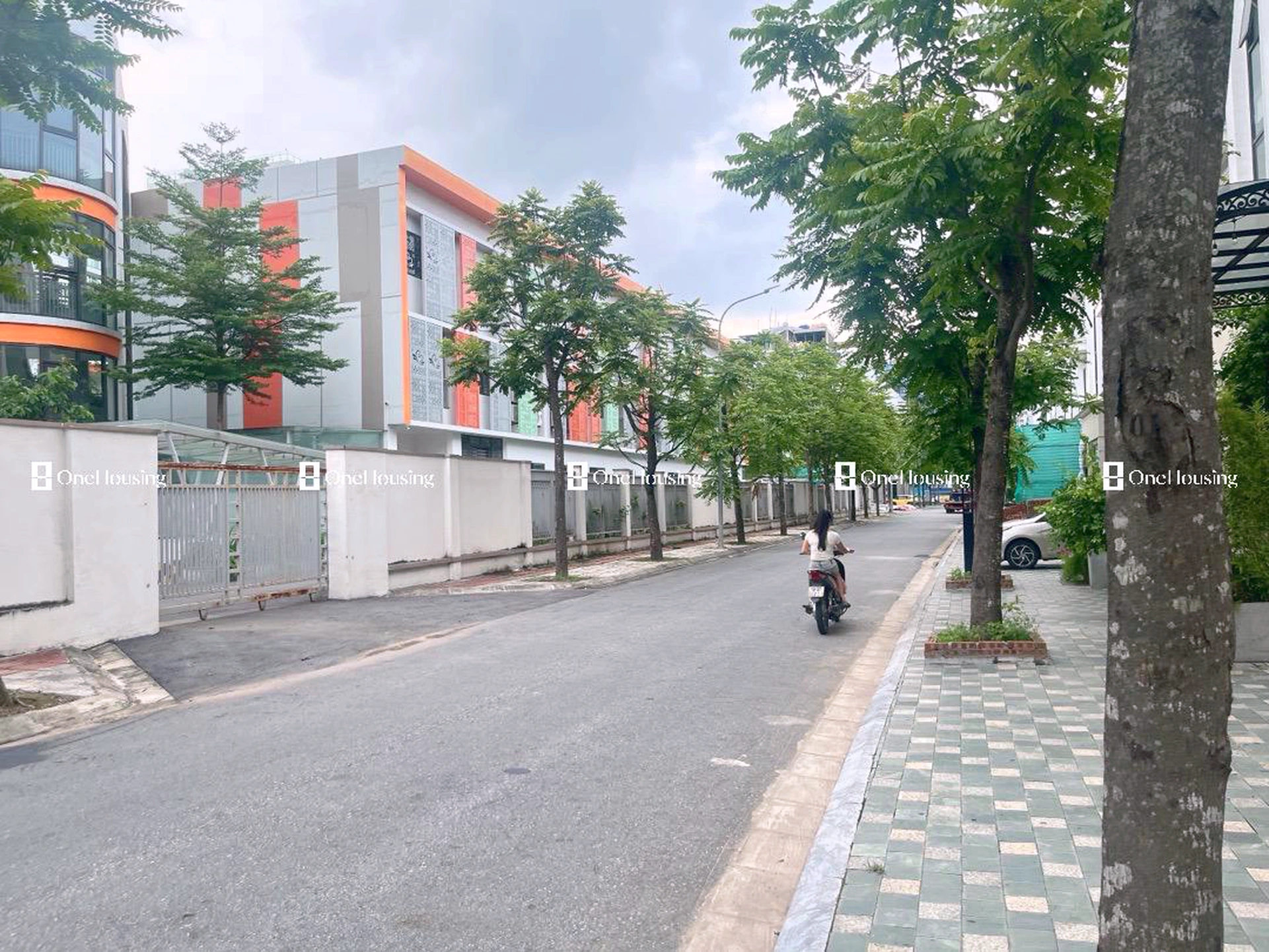 Nhà mặt phố Đào Hinh, P. Phúc Đồng, Q. Long Biên, TP. Hà Nội