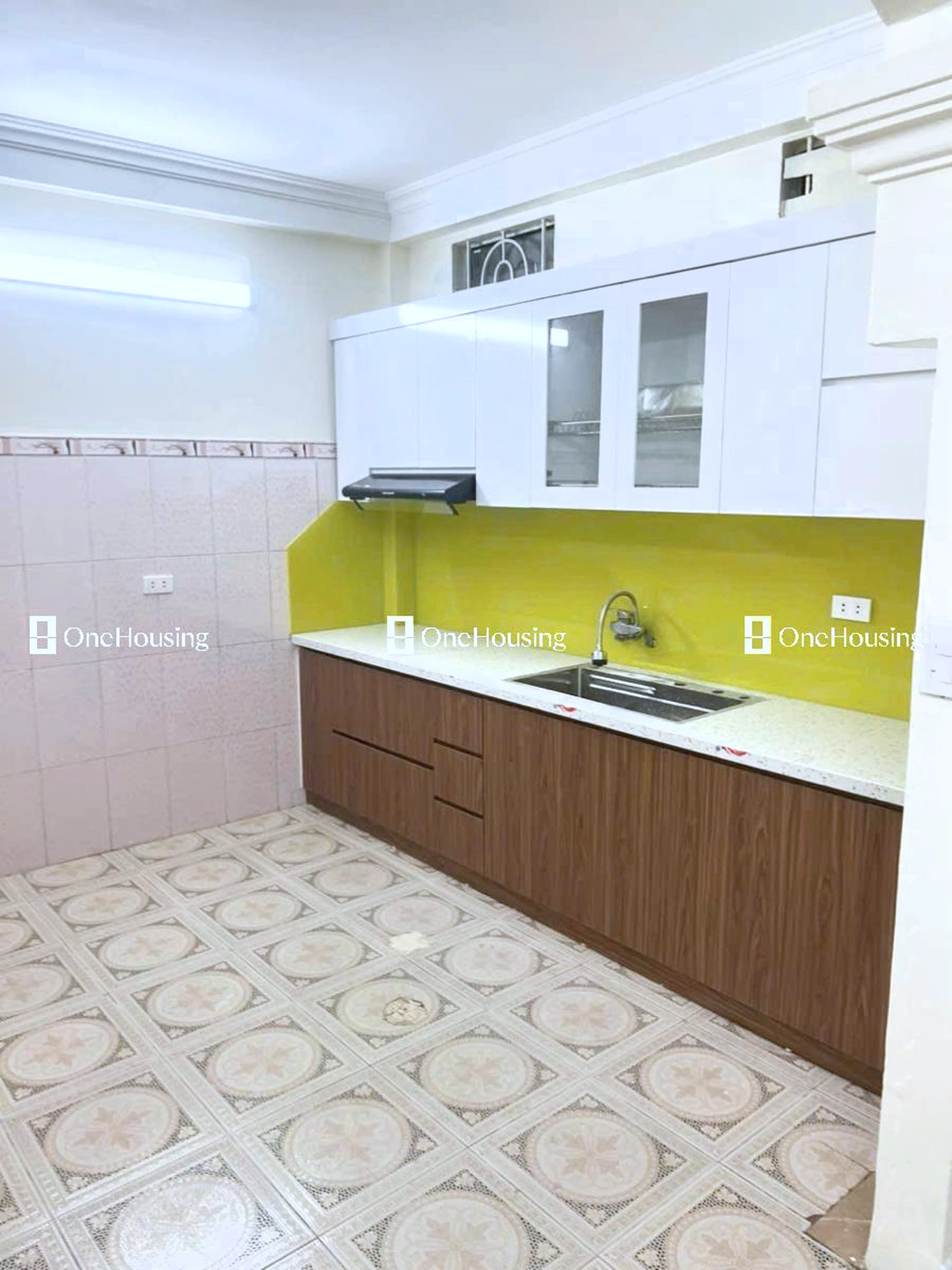 Nhà mặt ngõ cách Trần Quốc Vượng 200m, P. Dịch Vọng Hậu, Q. Cầu Giấy, TP. Hà Nội