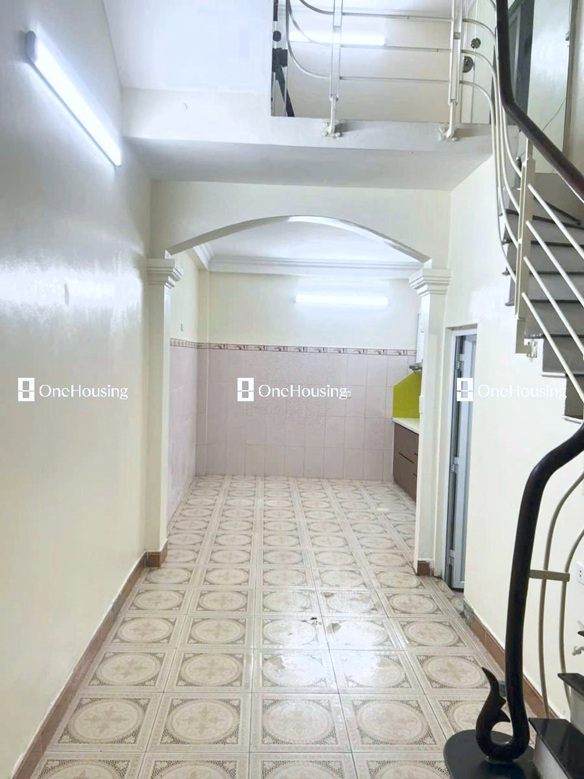 Nhà mặt ngõ cách Trần Quốc Vượng 200m, P. Dịch Vọng Hậu, Q. Cầu Giấy, TP. Hà Nội