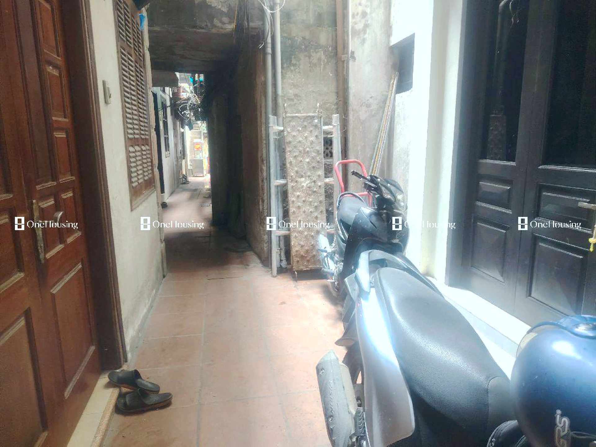 Nhà mặt ngõ cách Ngọc Lâm 18m, P. Bồ Đề, Q. Long Biên, TP. Hà Nội