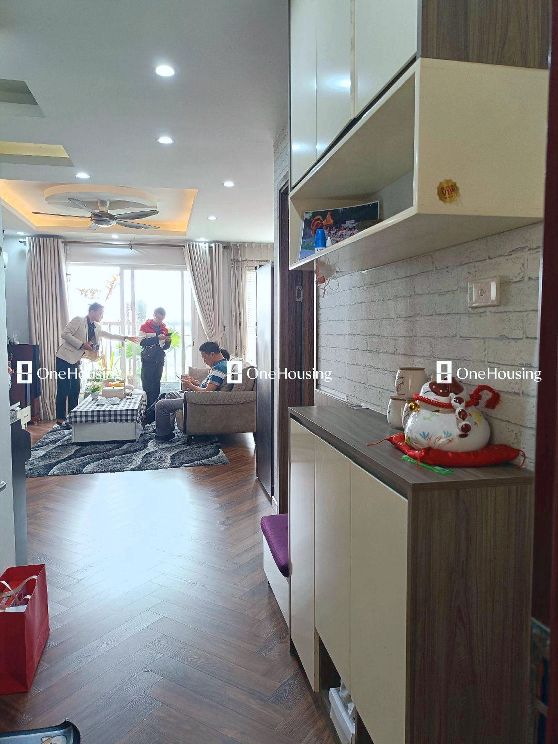 Nhà mặt ngõ cách Nguyễn Văn Cừ 50m, P. Bồ Đề, Q. Long Biên, TP. Hà Nội