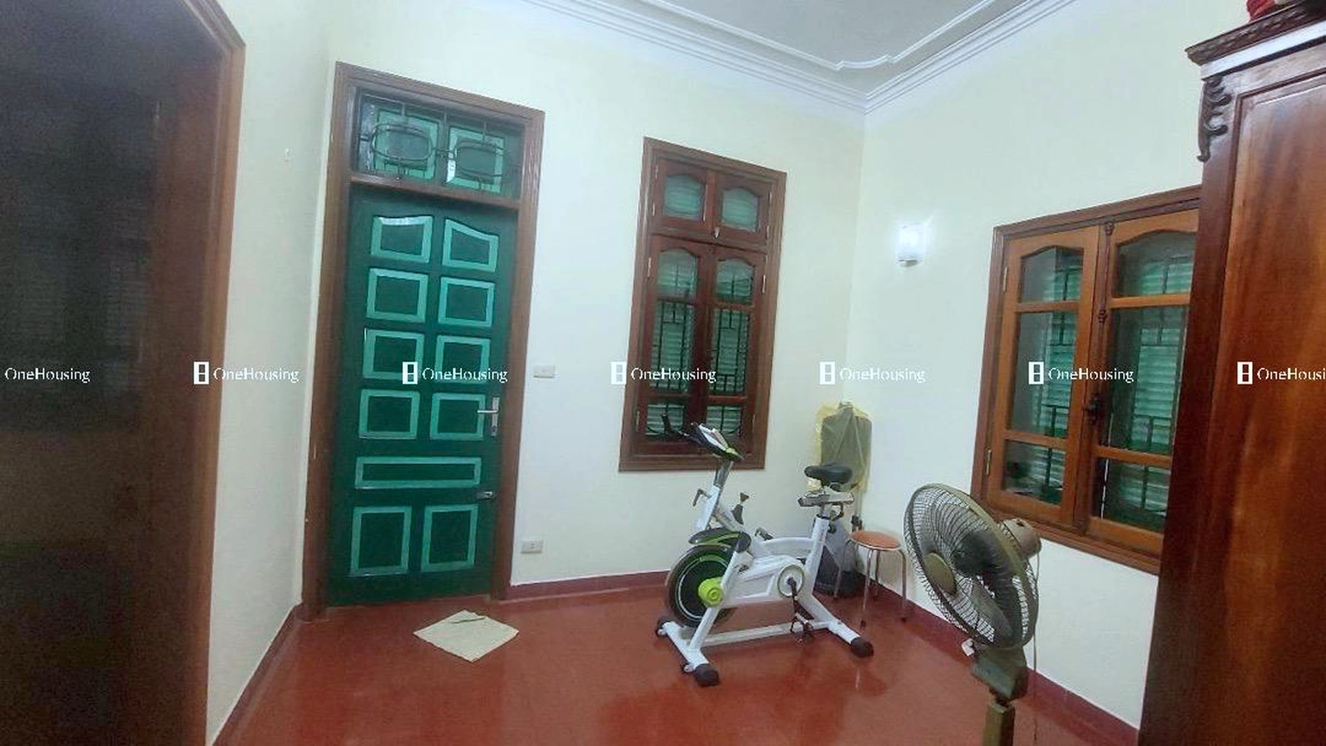 Nhà mặt ngõ cách Hoàng Quốc Việt 20m, P. Nghĩa Đô, Q. Cầu Giấy, TP. Hà Nội