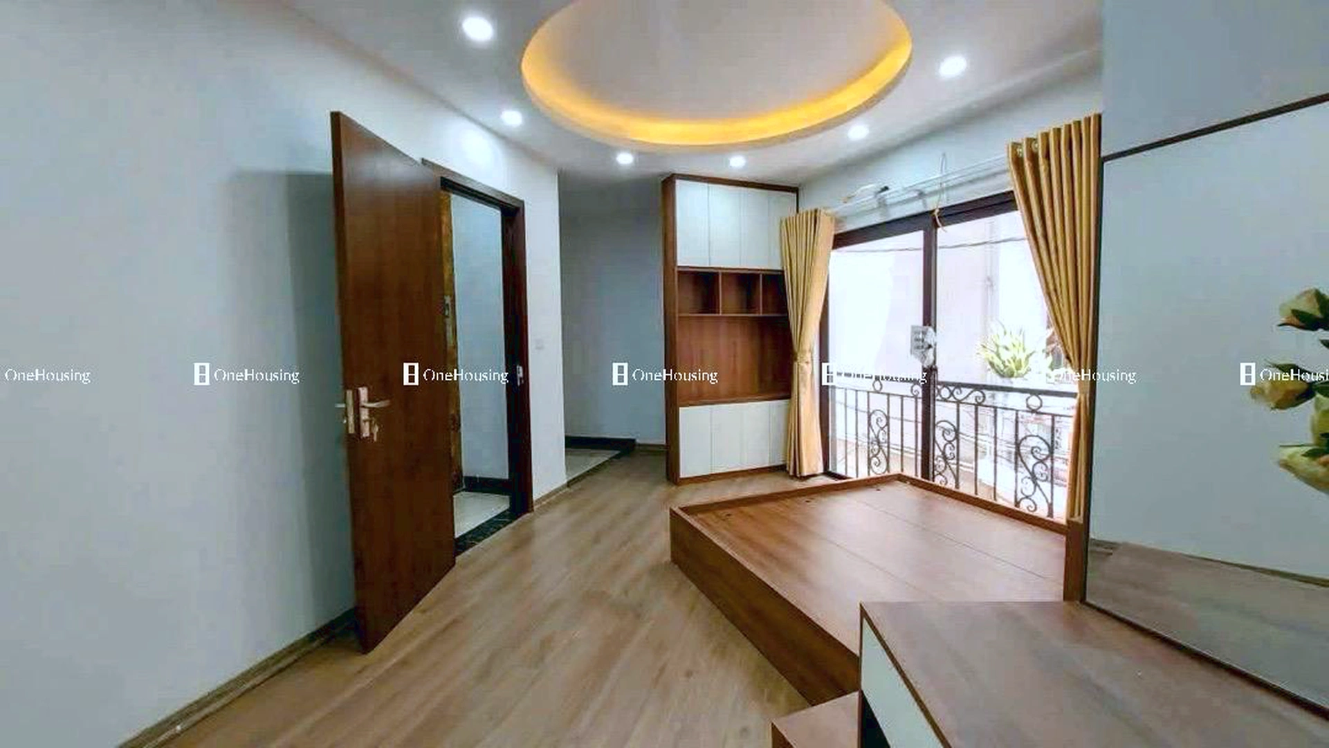 Nhà mặt ngõ cách Hoàng Quốc Việt 30m, P. Nghĩa Đô, Q. Cầu Giấy, TP. Hà Nội
