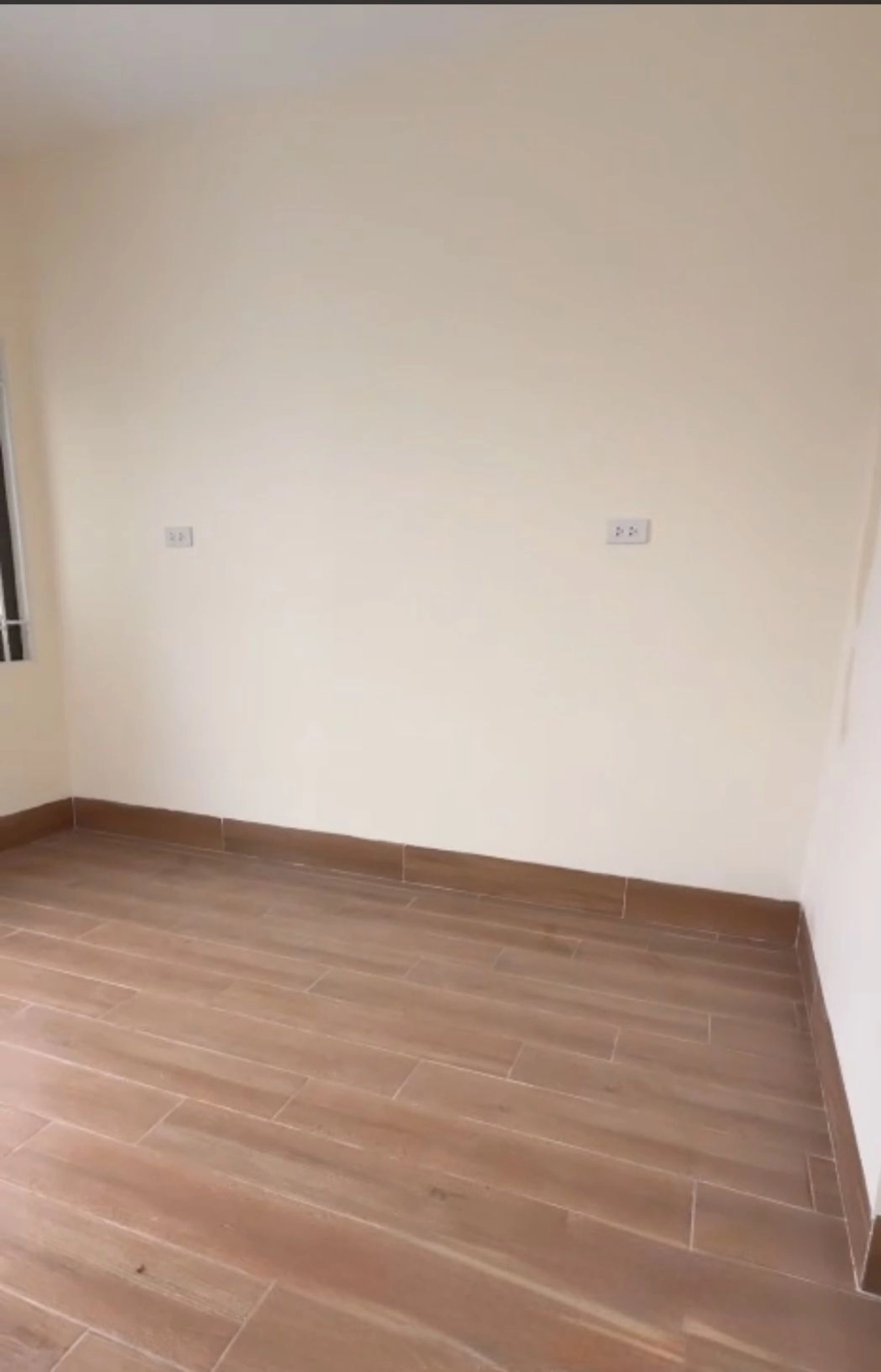 Nhà mặt ngõ cách Cự Khối 50m, P. Thạch Bàn, Q. Long Biên, TP. Hà Nội