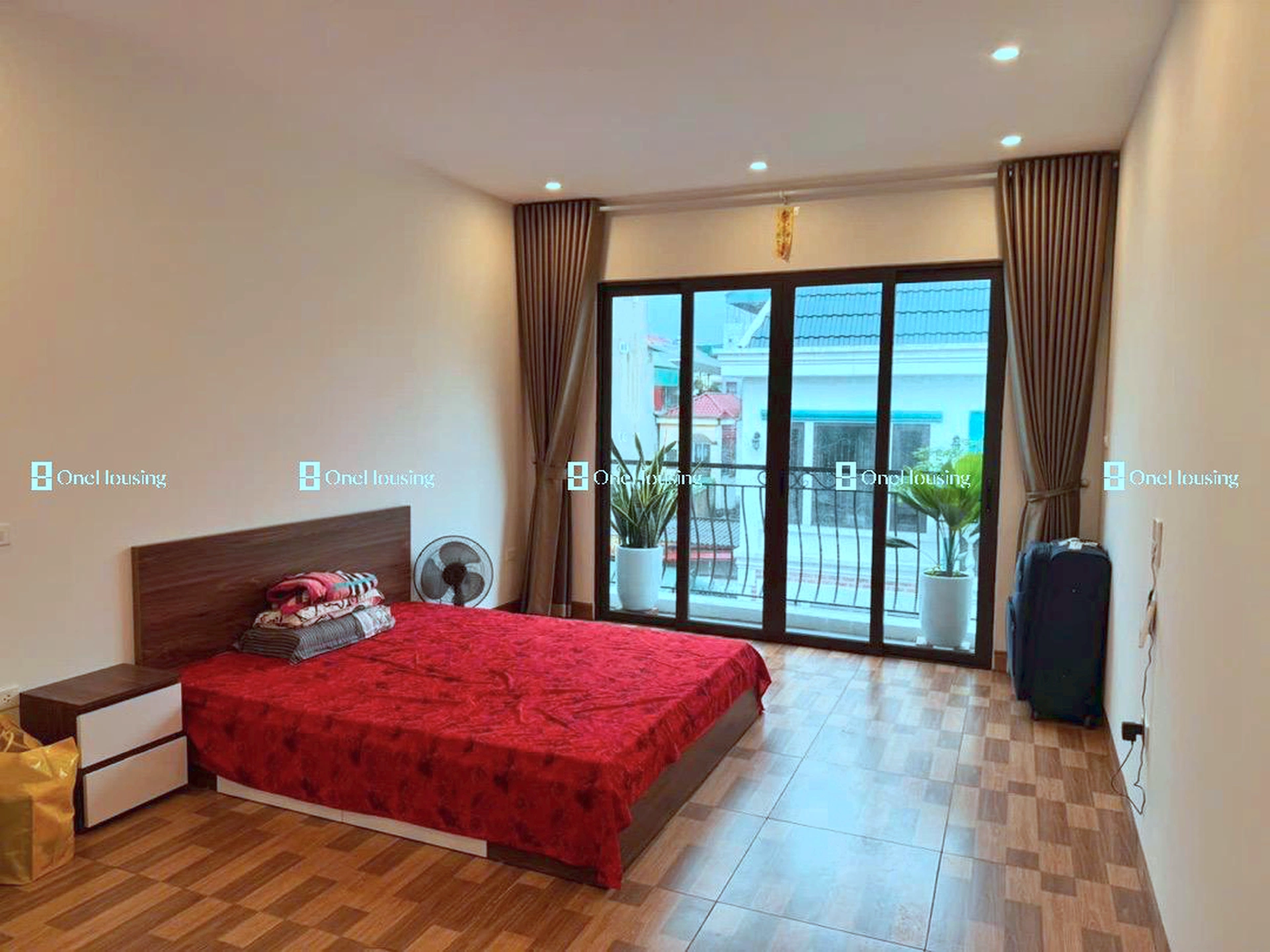 Nhà mặt ngõ cách Đức Giang 303.74m, P. Việt Hưng, Q. Long Biên, TP. Hà Nội