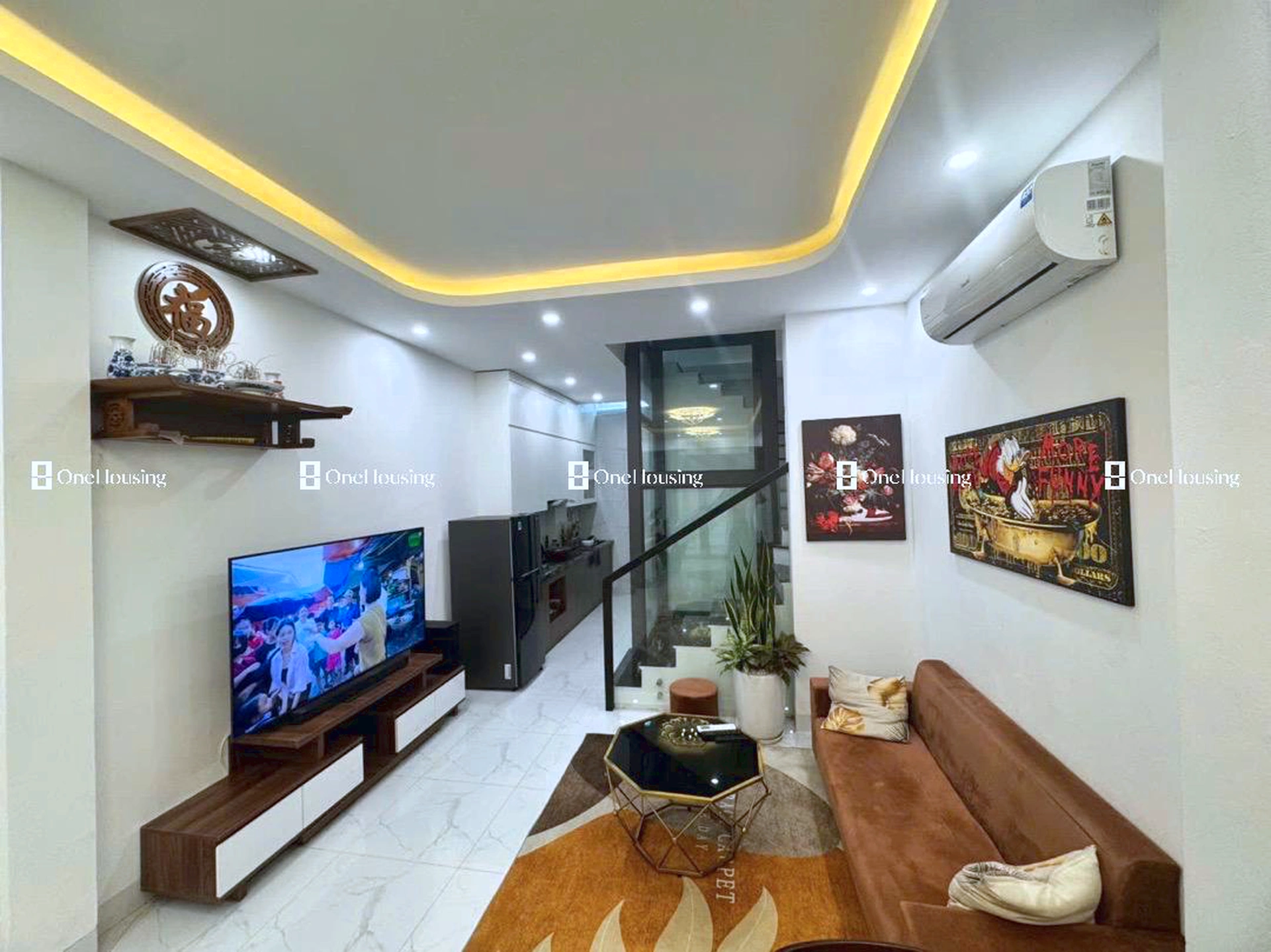 Nhà mặt ngõ cách Đức Giang 303.74m, P. Việt Hưng, Q. Long Biên, TP. Hà Nội