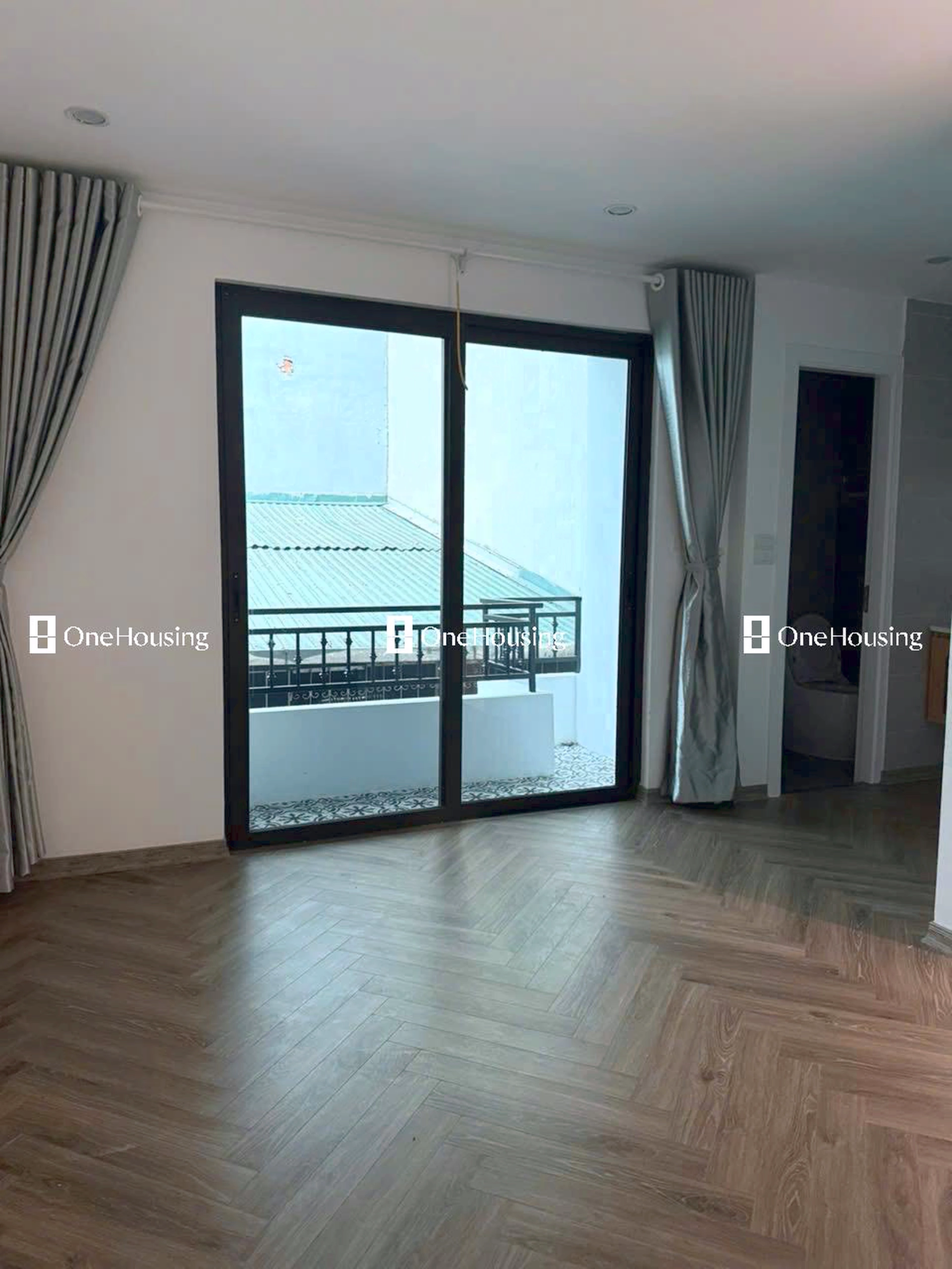 Nhà mặt ngõ cách Phó Đức Chính 10m, P. Trúc Bạch, Q. Ba Đình, TP. Hà Nội