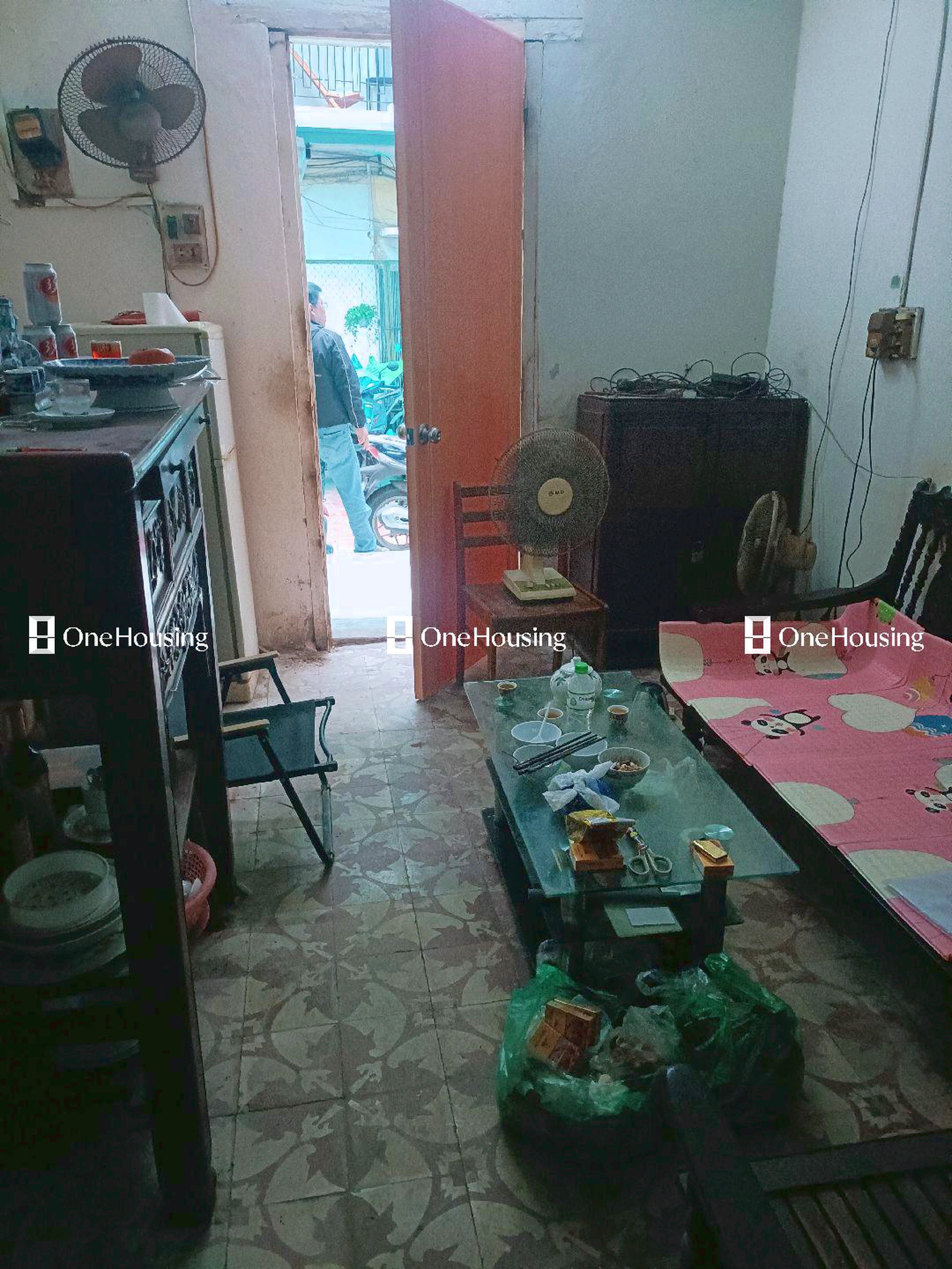 Nhà mặt ngõ cách Trần Hưng Đạo 50m, P. Trần Hưng Đạo, Q. Hoàn Kiếm, TP. Hà Nội