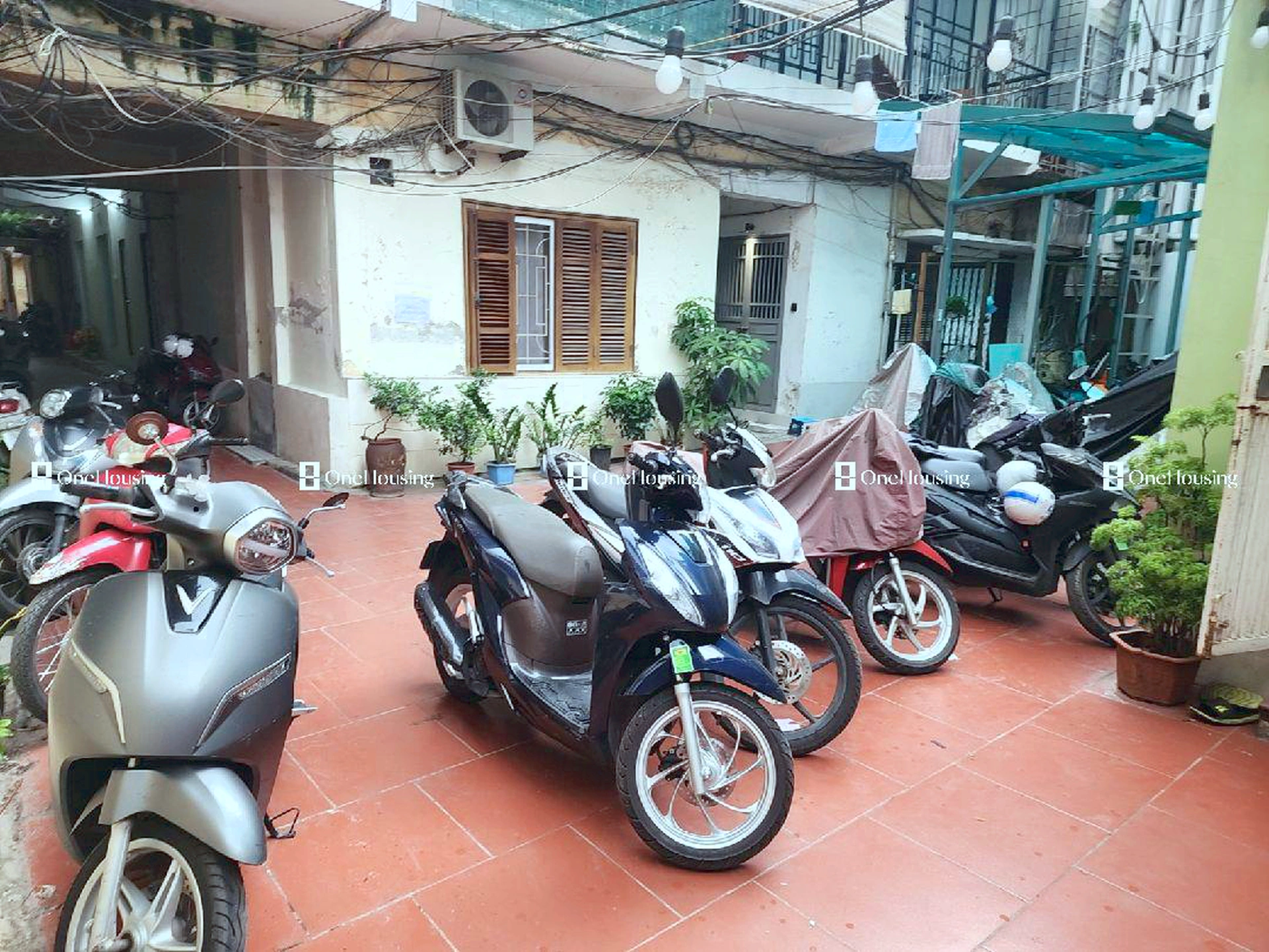 Nhà mặt ngõ cách Trần Hưng Đạo 50m, P. Trần Hưng Đạo, Q. Hoàn Kiếm, TP. Hà Nội