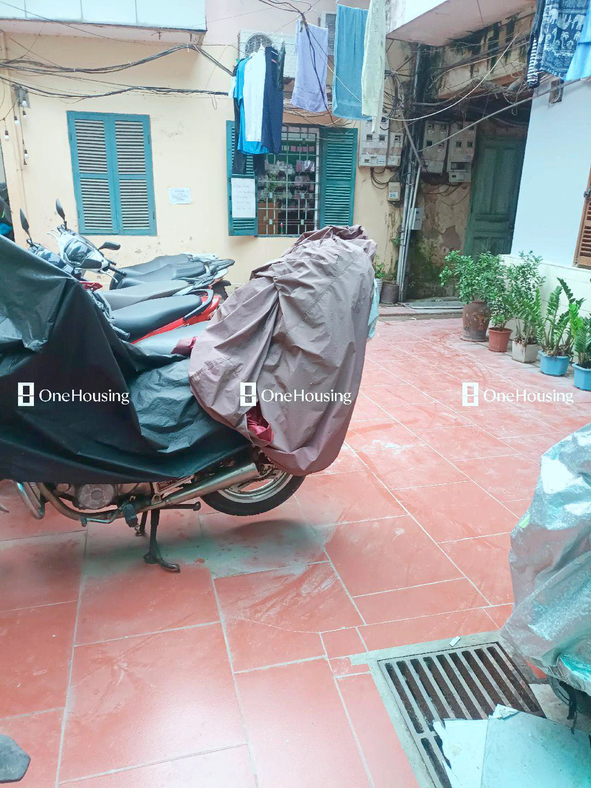 Nhà mặt ngõ cách Trần Hưng Đạo 50m, P. Trần Hưng Đạo, Q. Hoàn Kiếm, TP. Hà Nội