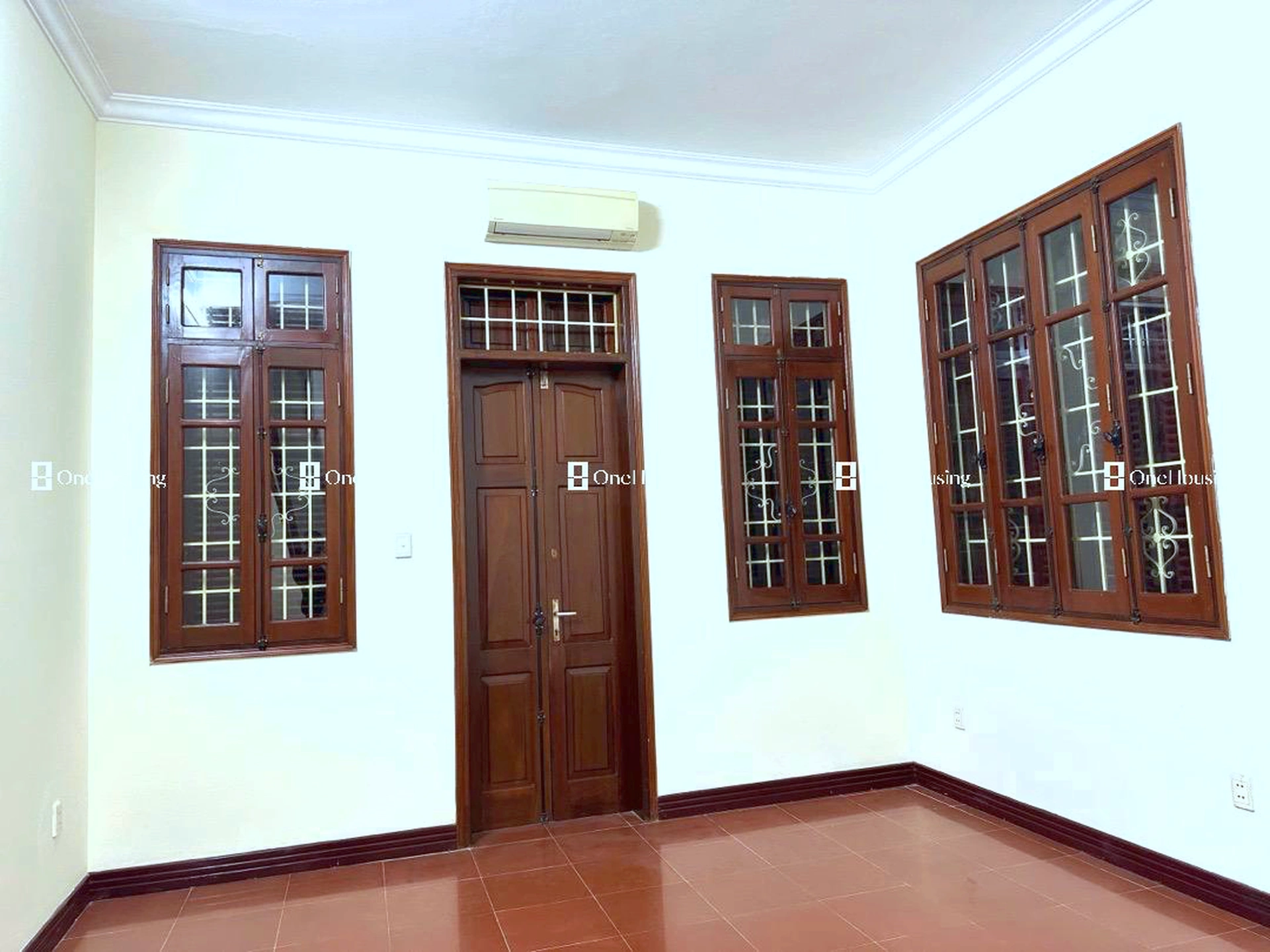 Nhà mặt ngõ cách Cầu Giấy 30m, P. Nghĩa Đô, Q. Cầu Giấy, TP. Hà Nội