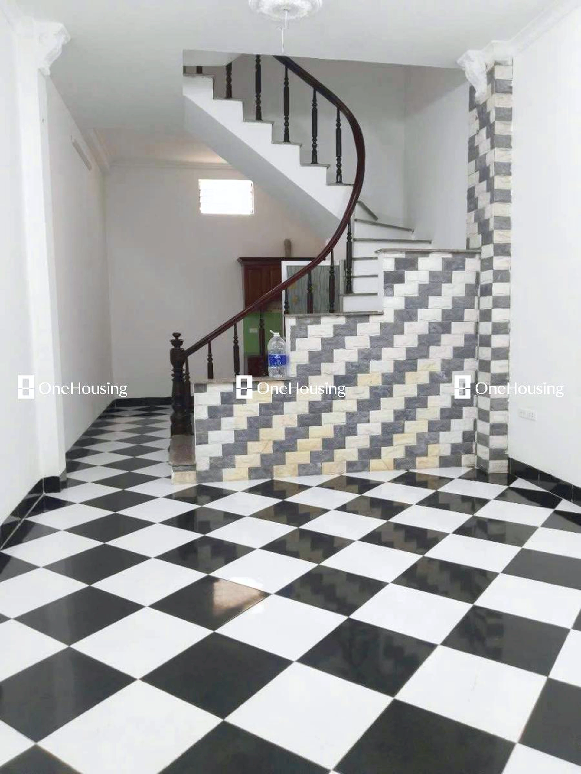 Nhà mặt ngõ cách An Dương 135.06m, P. Yên Phụ, Q. Tây Hồ, TP. Hà Nội