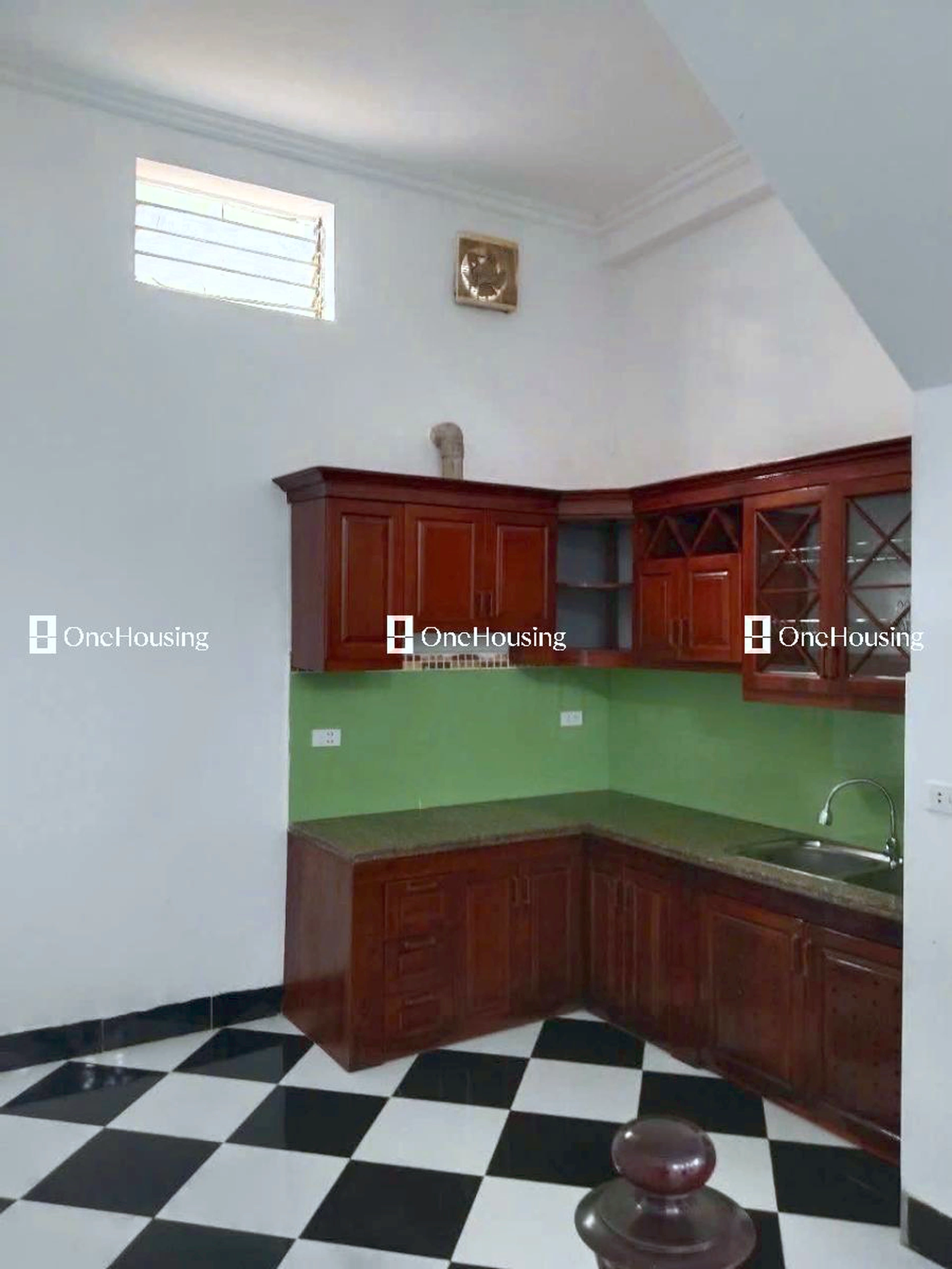 Nhà mặt ngõ cách An Dương 135.06m, P. Yên Phụ, Q. Tây Hồ, TP. Hà Nội