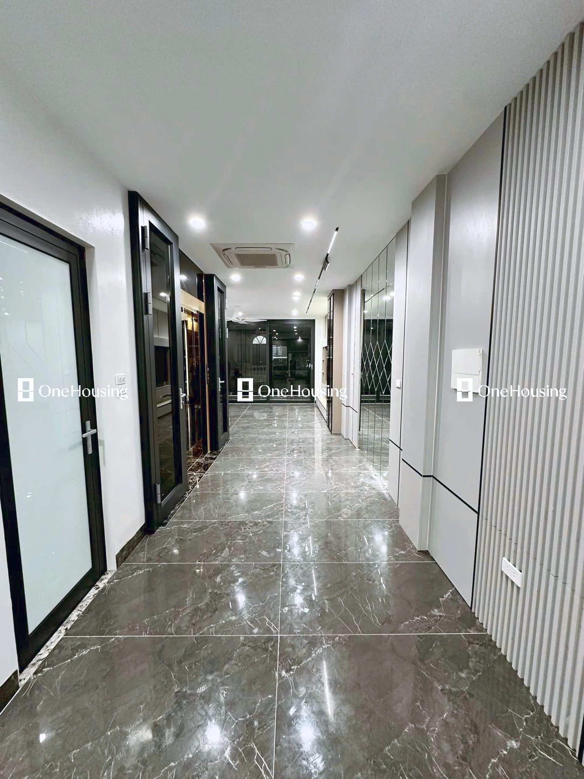 Nhà mặt ngõ cách Trần Khát Chân 100m, P. Thanh Lương, Q. Hai Bà Trưng, TP. Hà Nội