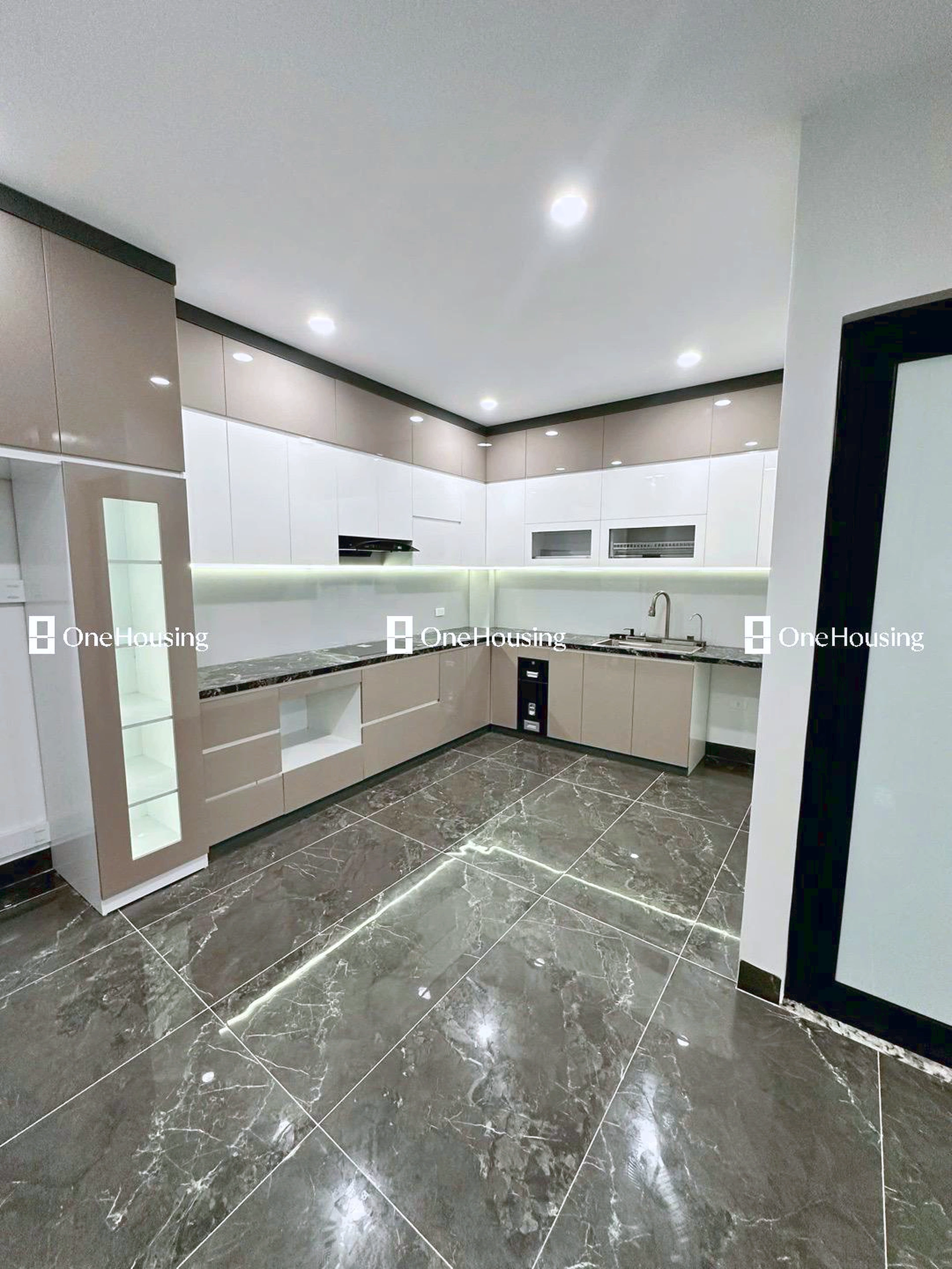 Nhà mặt ngõ cách Trần Khát Chân 100m, P. Thanh Lương, Q. Hai Bà Trưng, TP. Hà Nội