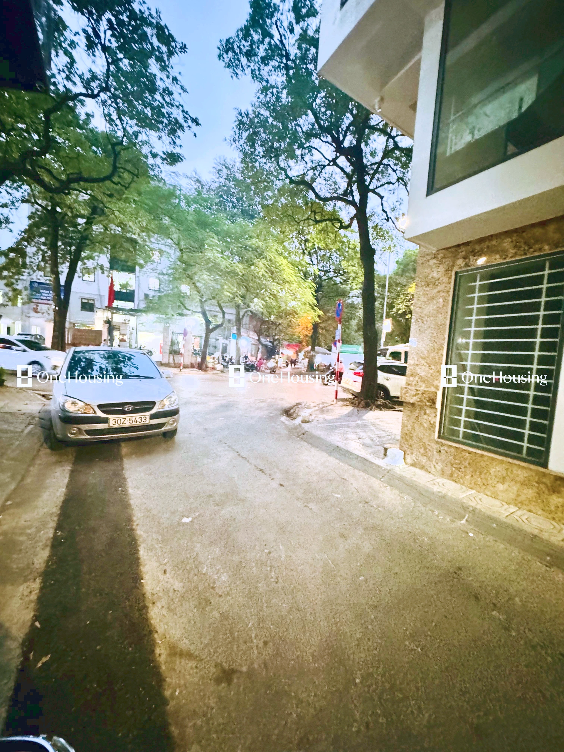 Nhà mặt ngõ cách Nguyên Hồng 20m, P. Láng Hạ, Q. Đống Đa, TP. Hà Nội