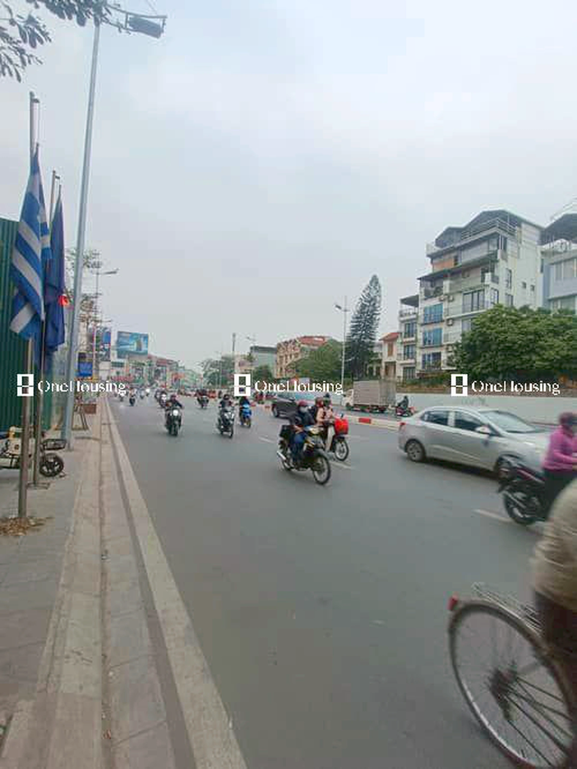 Nhà mặt phố Âu Cơ, P. Quảng An, Q. Tây Hồ, TP. Hà Nội