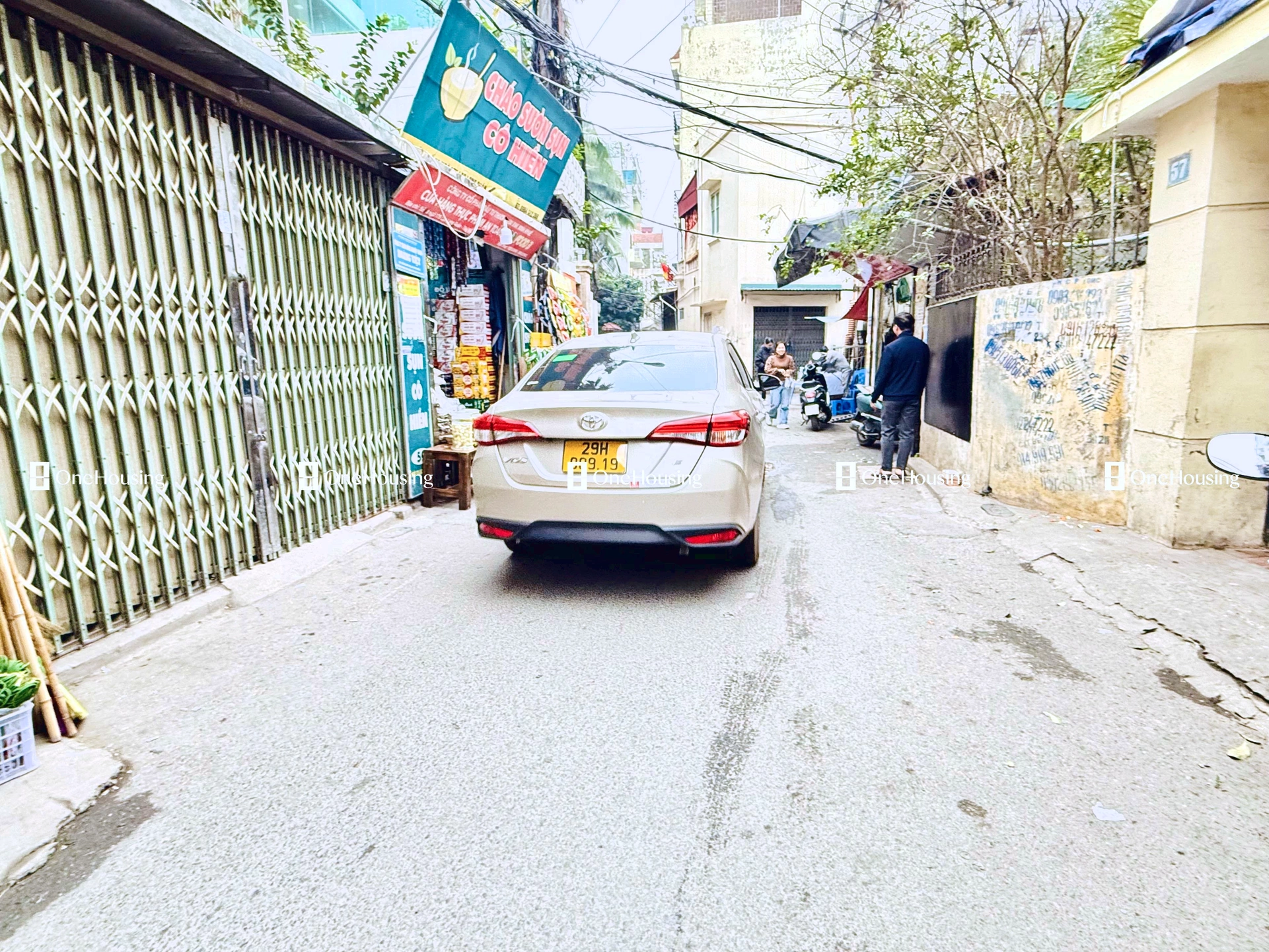 Nhà mặt ngõ cách Lạc Long Quân 100m, P. Nghĩa Đô, Q. Cầu Giấy, TP. Hà Nội