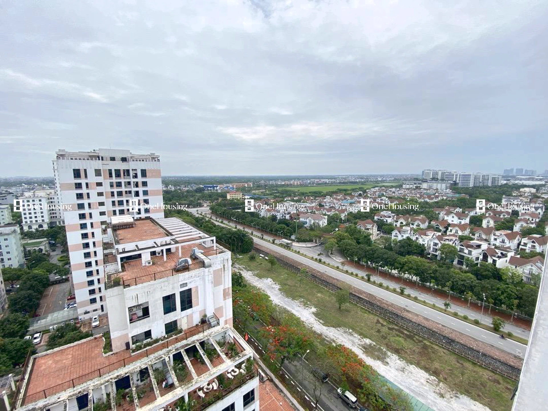 Nhà mặt phố Việt Hưng, P. Việt Hưng, Q. Long Biên, TP. Hà Nội