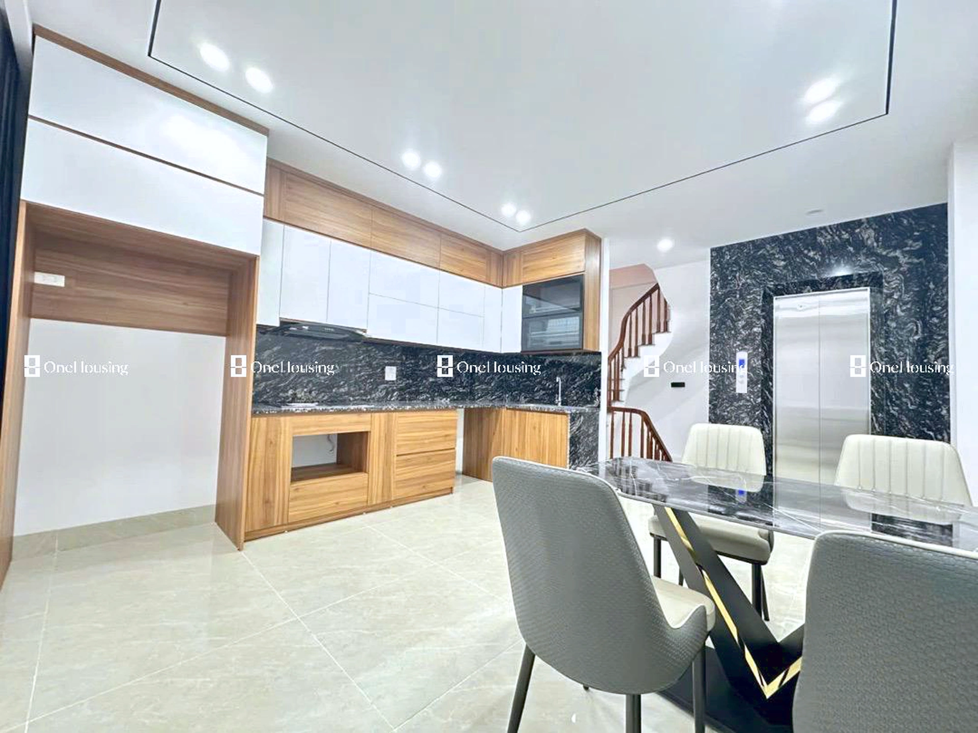 Nhà mặt ngõ cách Nguyễn Lam 100m, P. Phúc Đồng, Q. Long Biên, TP. Hà Nội