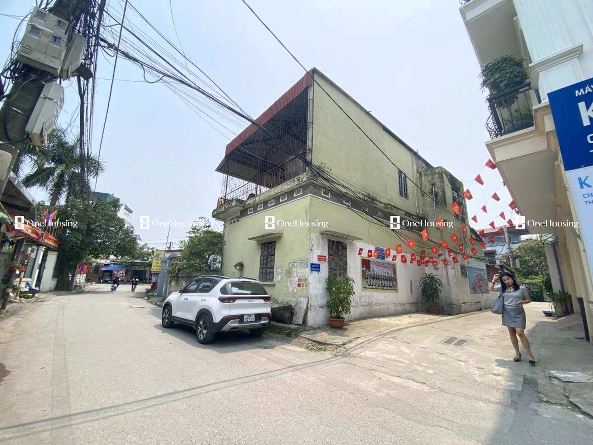 Nhà mặt ngõ cách Nguyễn Văn Linh 150m, P. Thạch Bàn, Q. Long Biên, TP. Hà Nội