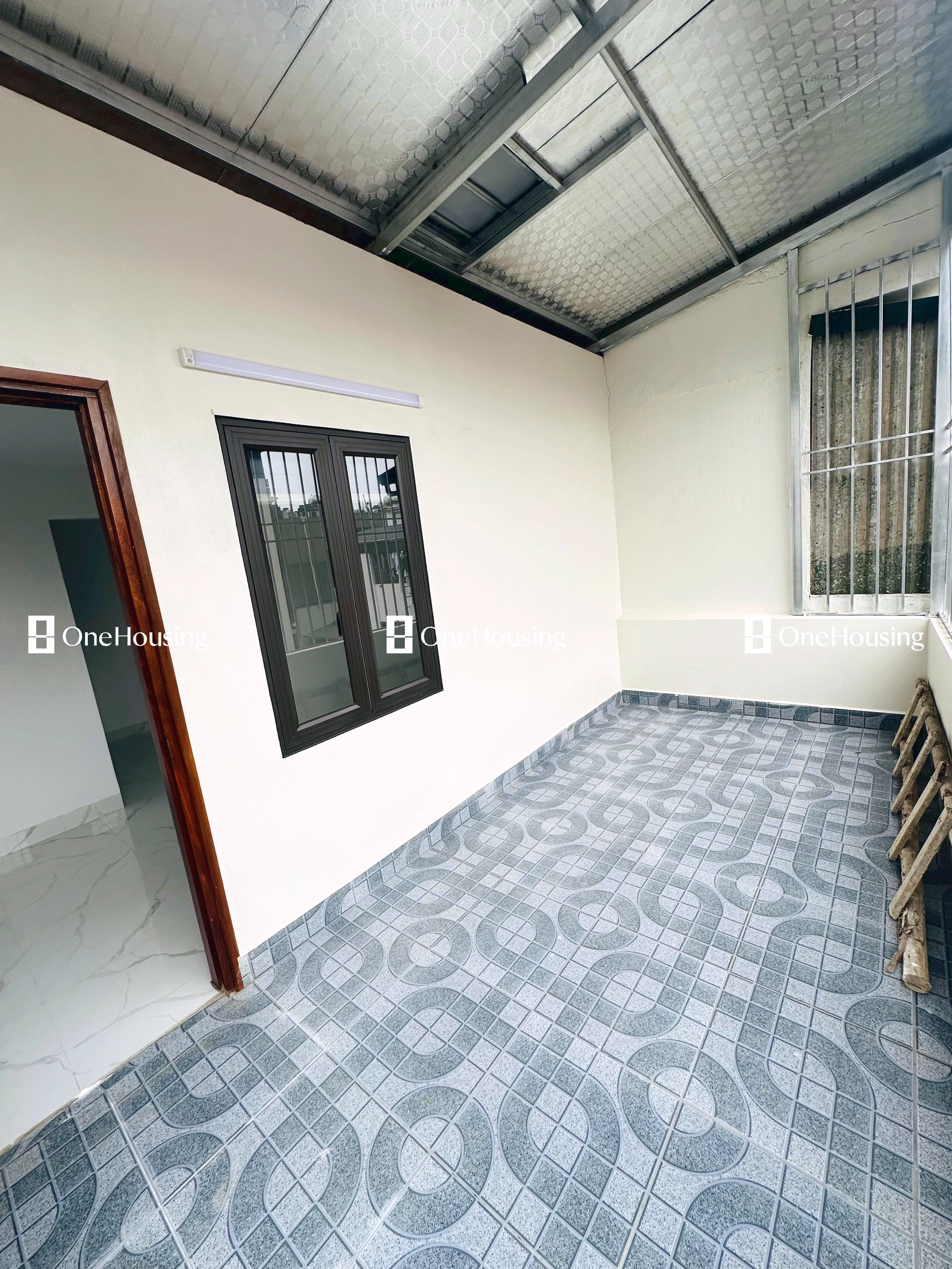Nhà mặt ngõ cách Hồ Tùng Mậu 50m, P. Mai Dịch, Q. Cầu Giấy, TP. Hà Nội