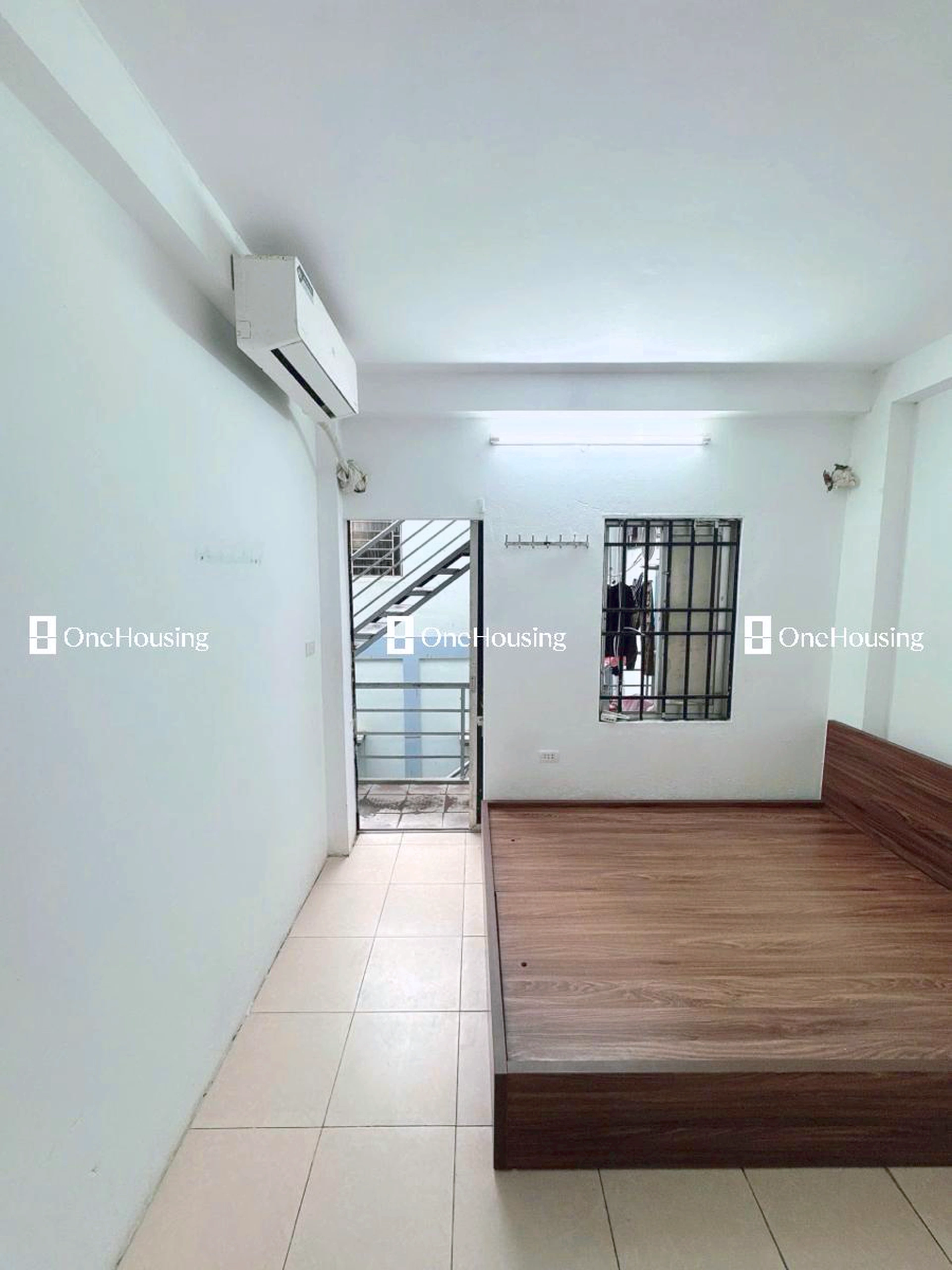 Nhà mặt ngõ cách Hồ Tùng Mậu 50m, P. Mai Dịch, Q. Cầu Giấy, TP. Hà Nội