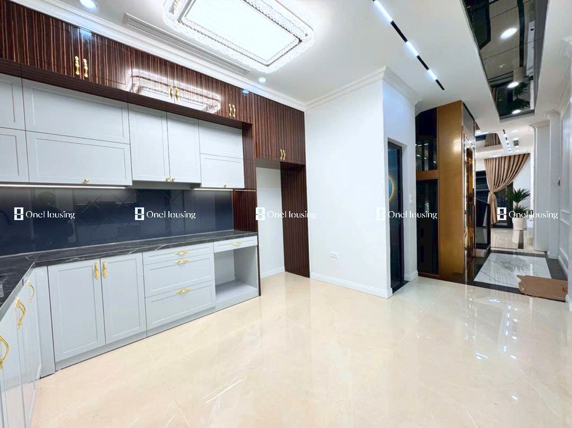 Nhà mặt ngõ cách Hoàng Quốc Việt 80m, P. Cổ Nhuế 1, Q. Bắc Từ Liêm, TP. Hà Nội