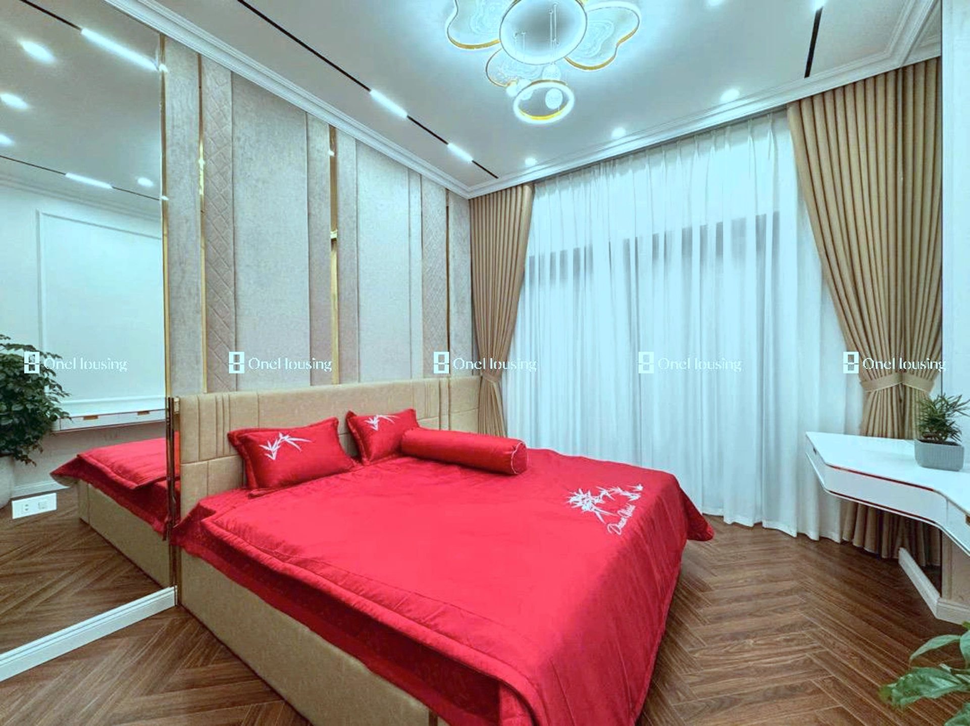 Nhà mặt ngõ cách Hoàng Quốc Việt 80m, P. Cổ Nhuế 1, Q. Bắc Từ Liêm, TP. Hà Nội