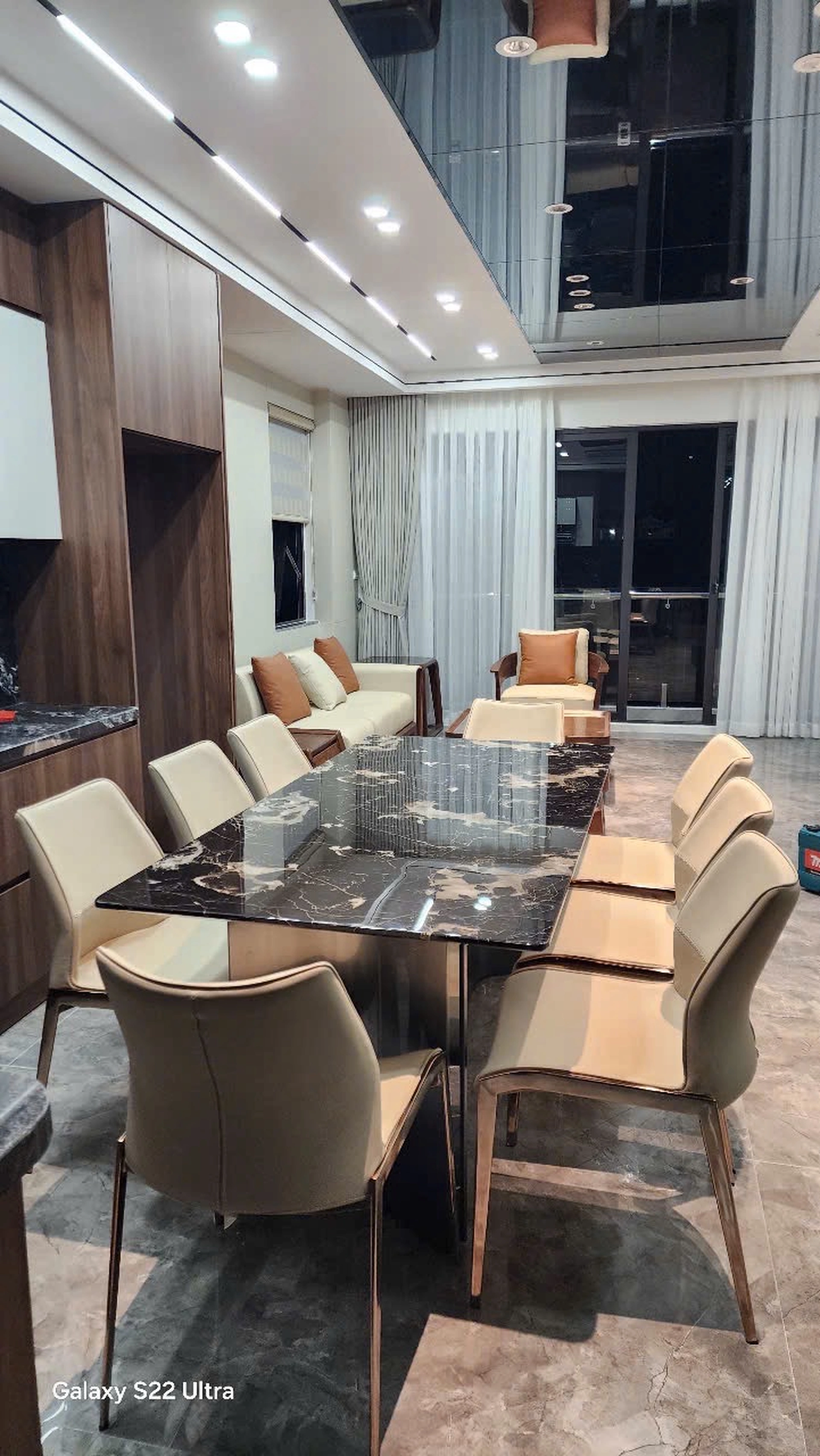 Nhà mặt ngõ cách Nguyễn Văn Cừ 80m, P. Gia Thụy, Q. Long Biên, TP. Hà Nội