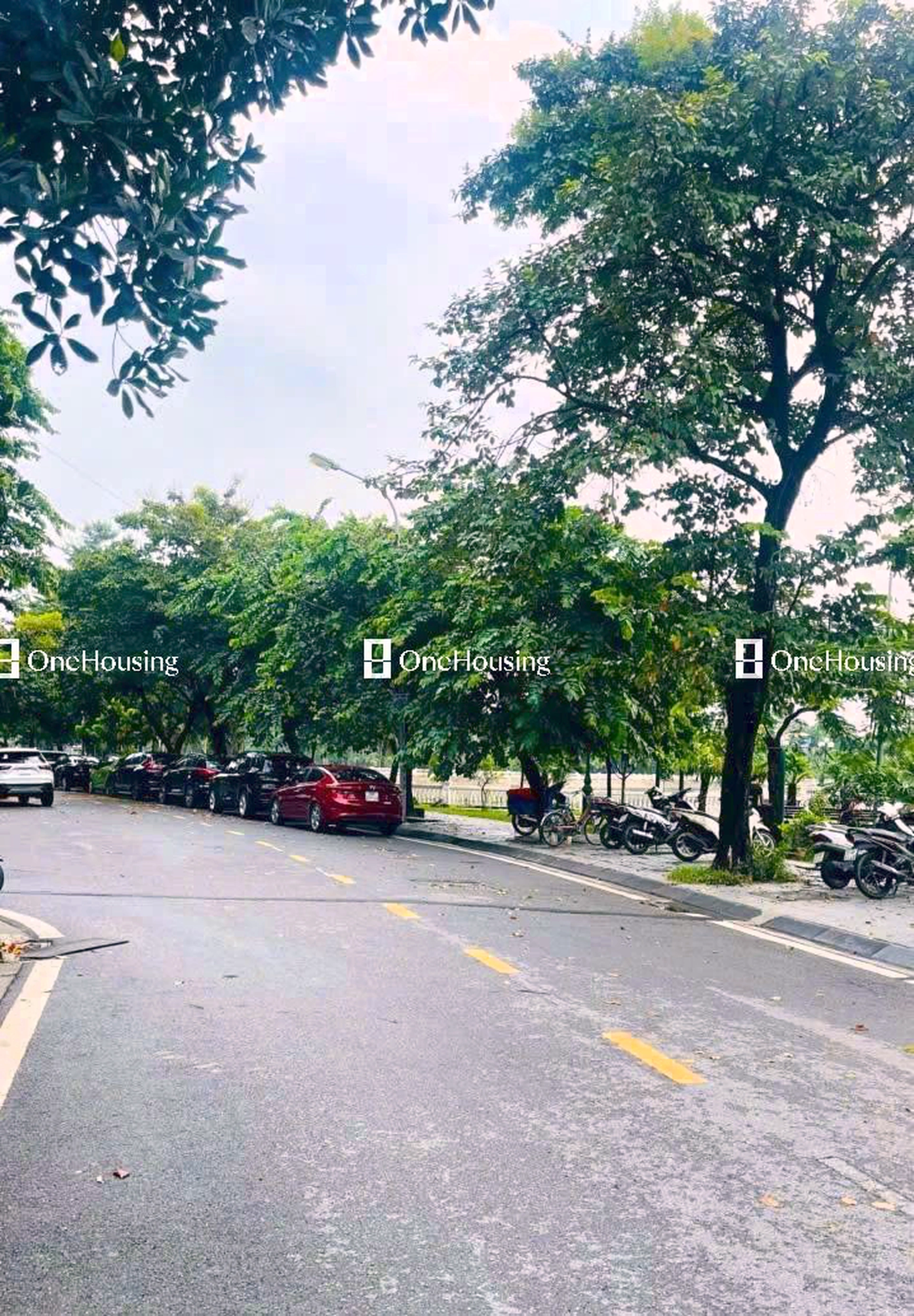 Đất nền cách Huỳnh Tấn Phát 100m, P. Thạch Bàn, Q. Long Biên, TP. Hà Nội