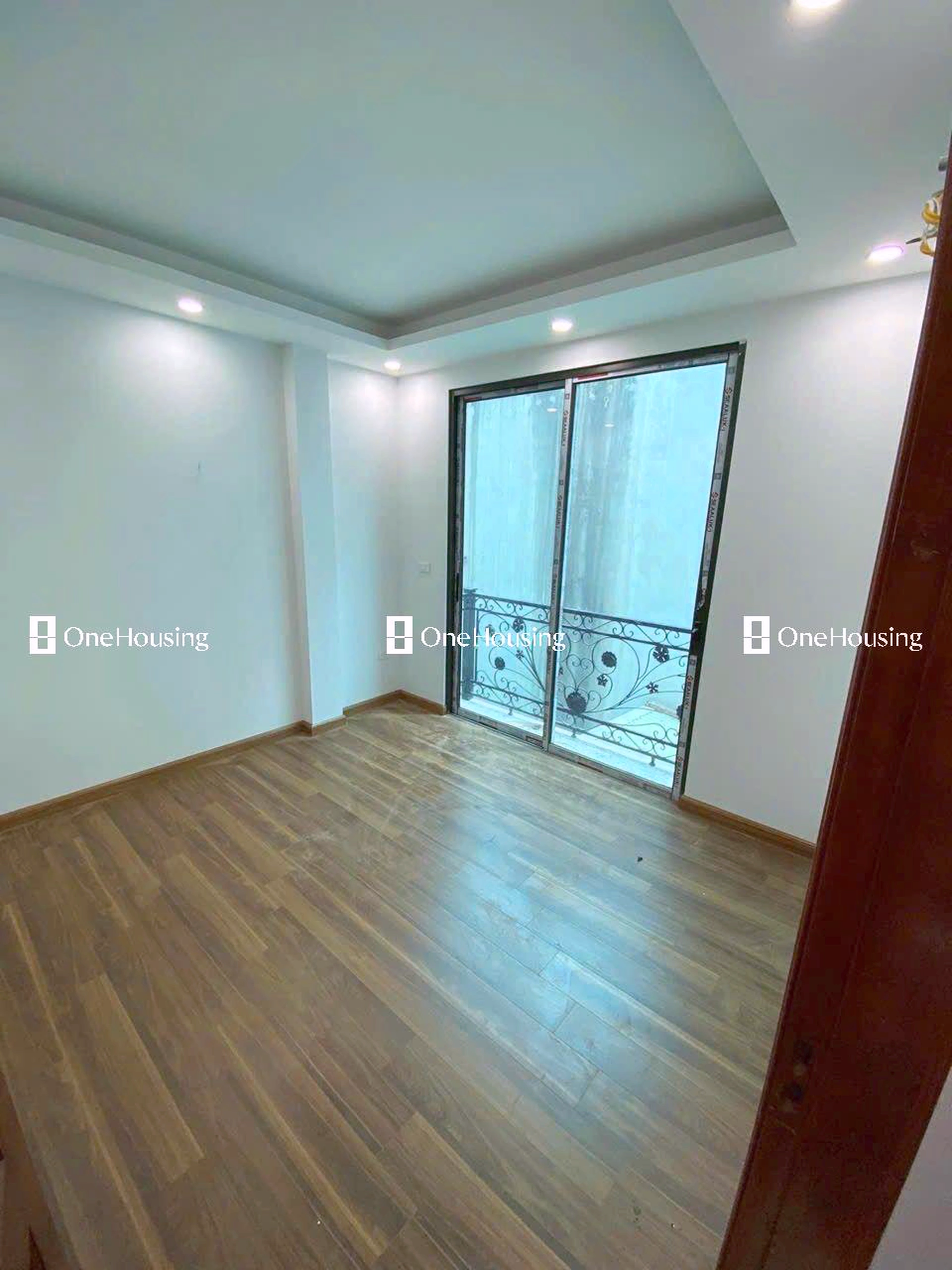 Nhà mặt ngõ cách Nguyễn Văn Cừ 60m, P. Ngọc Lâm, Q. Long Biên, TP. Hà Nội