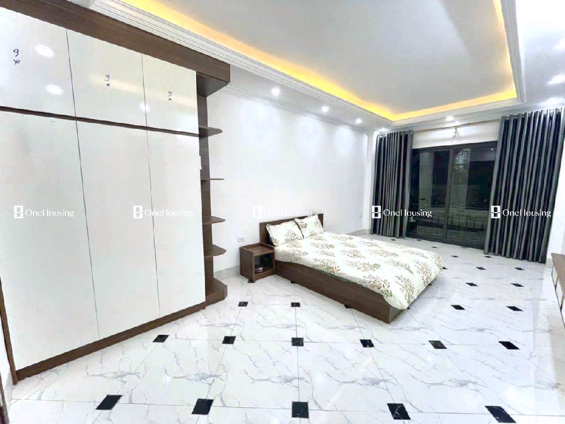 Nhà mặt ngõ cách Nguyễn Văn Cừ 60m, P. Ngọc Lâm, Q. Long Biên, TP. Hà Nội