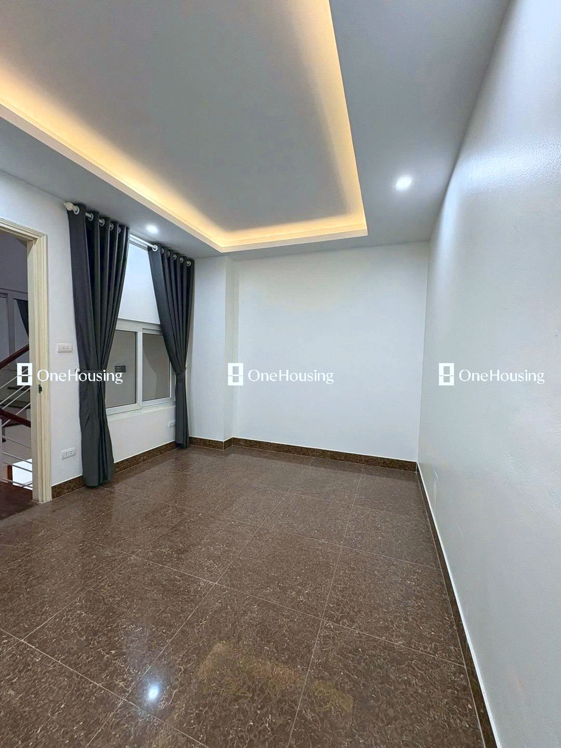 Nhà mặt ngõ cách Âu Cơ 20m, P. Tứ Liên, Q. Tây Hồ, TP. Hà Nội